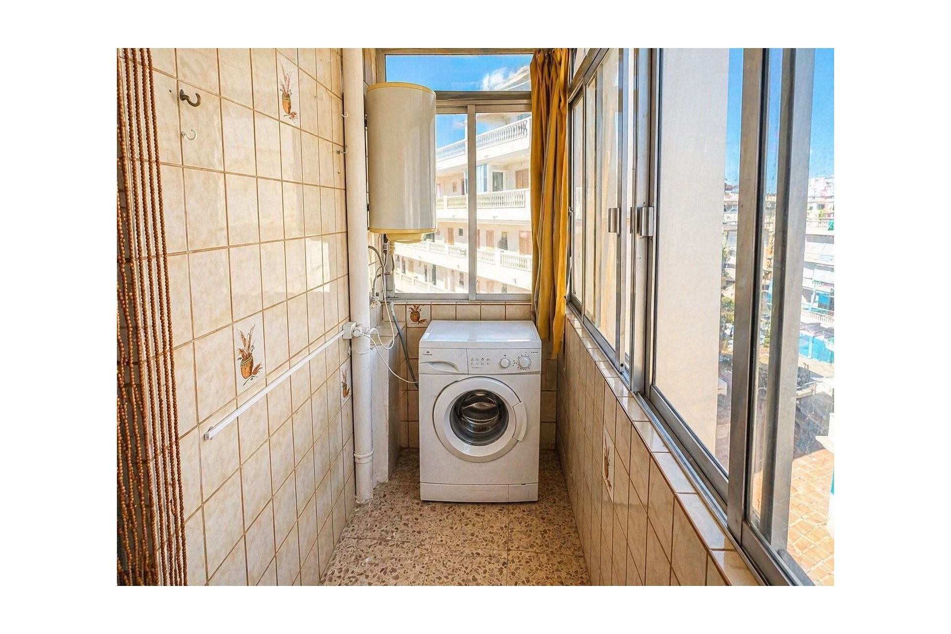 Reventa - Apartamento -
Torrevieja - La Mata