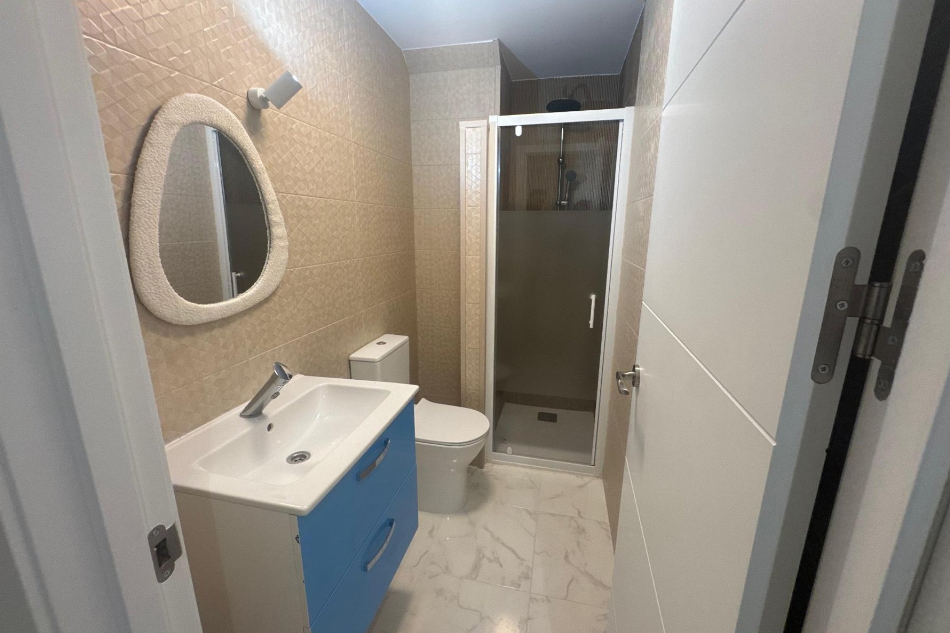 Reventa - Apartamento -
Torrevieja - Muelle Pesquero
