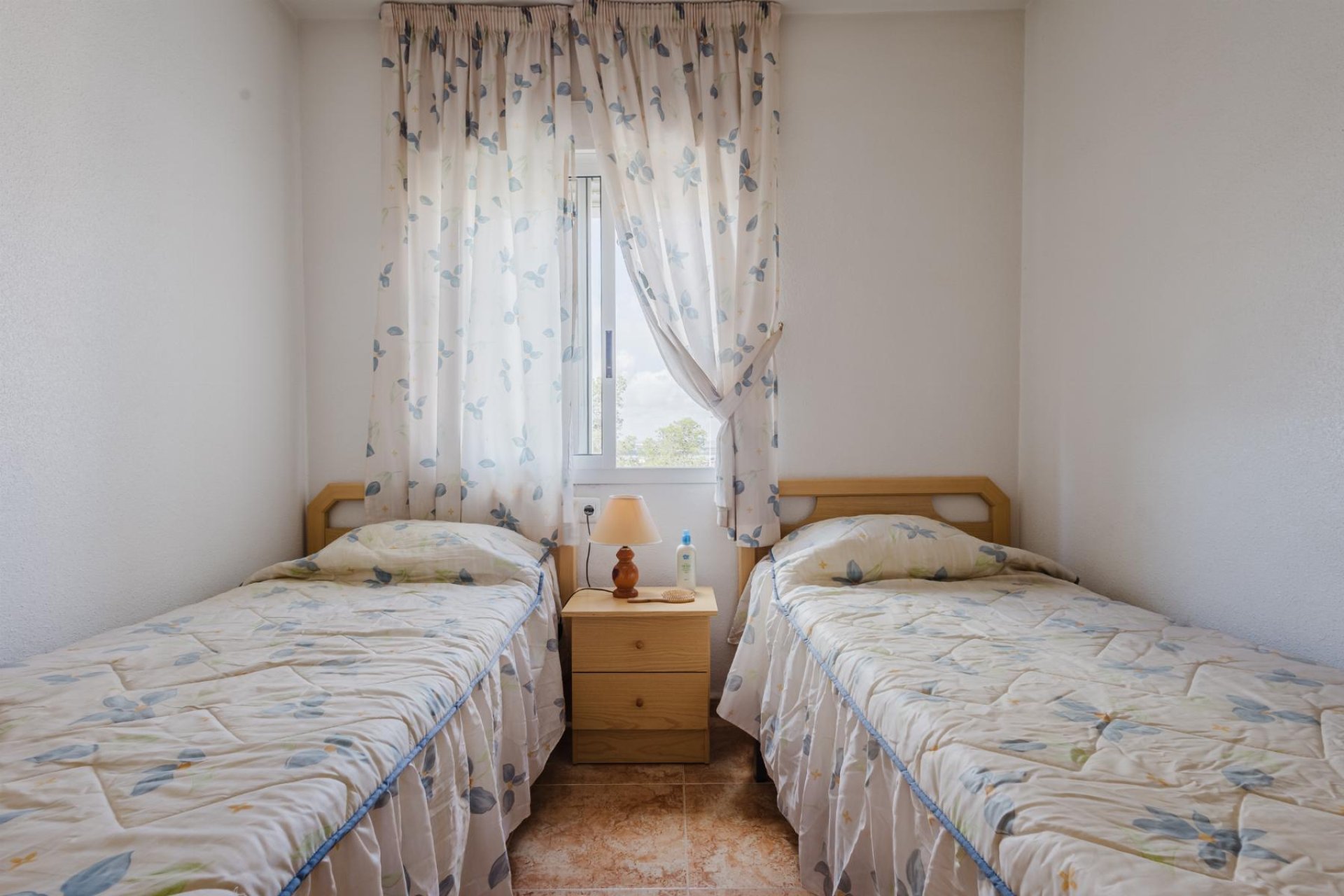 Reventa - Apartamento -
Torrevieja - Parque de Las Naciones