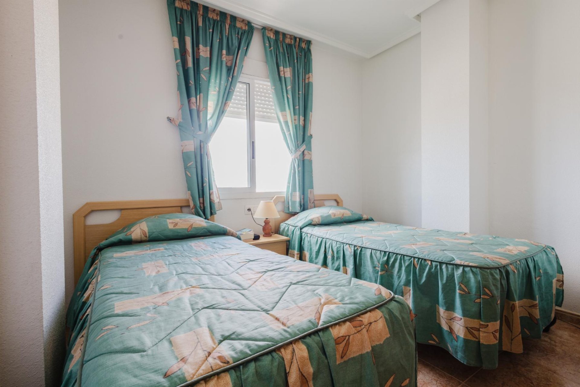 Reventa - Apartamento -
Torrevieja - Parque de Las Naciones