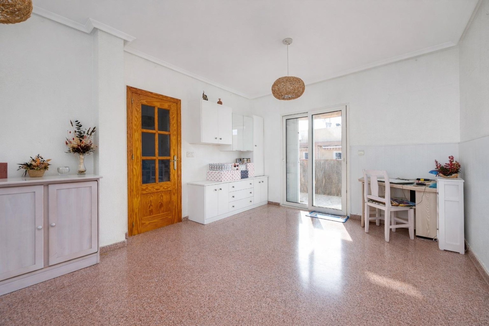 Reventa - Apartamento -
Torrevieja - Parque de Las Naciones