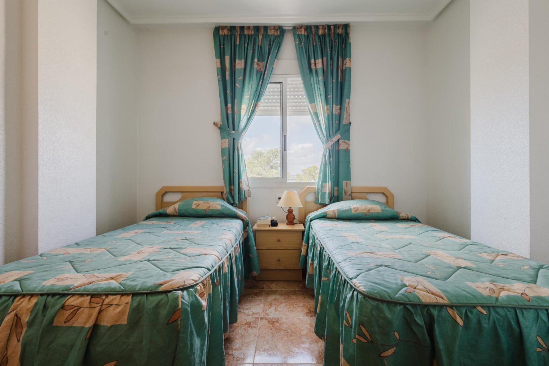 Reventa - Apartamento -
Torrevieja - Parque de Las Naciones