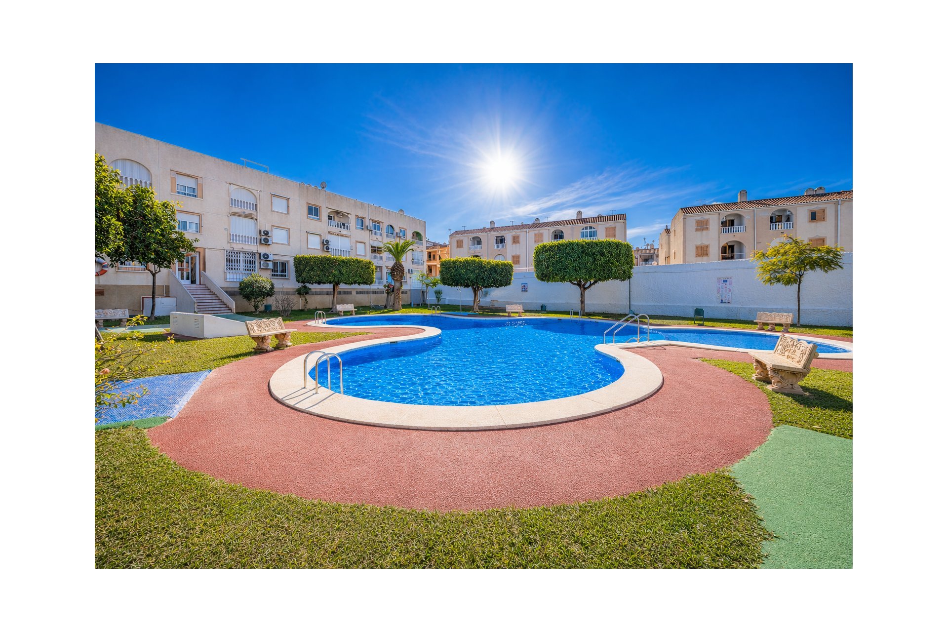 Reventa - Apartamento -
Torrevieja - Playa del Acequión