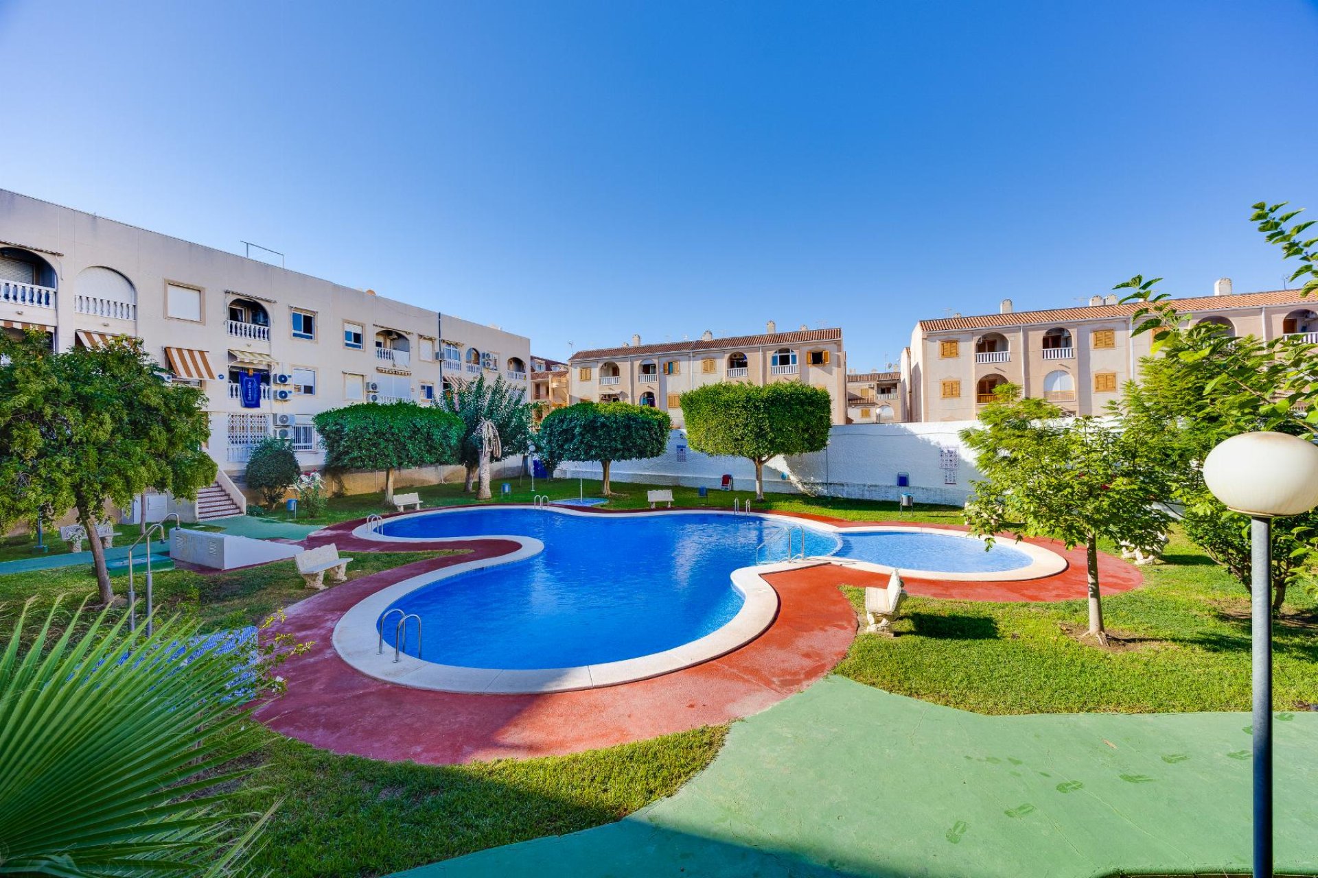 Reventa - Ático -
Torrevieja - Playa del Acequión