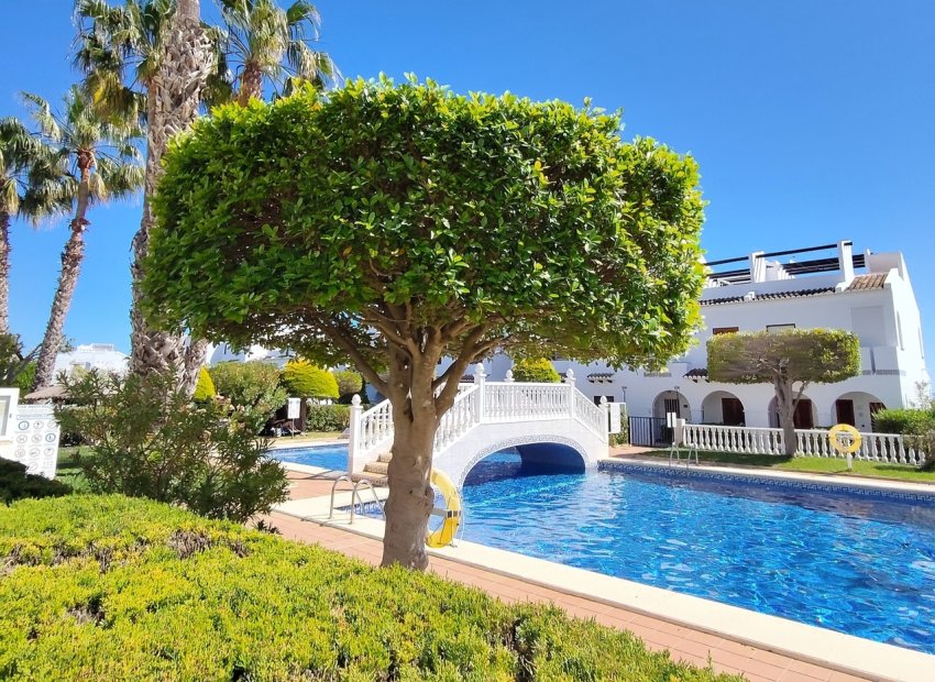 Reventa - Bungalow -
Ciudad Quesada