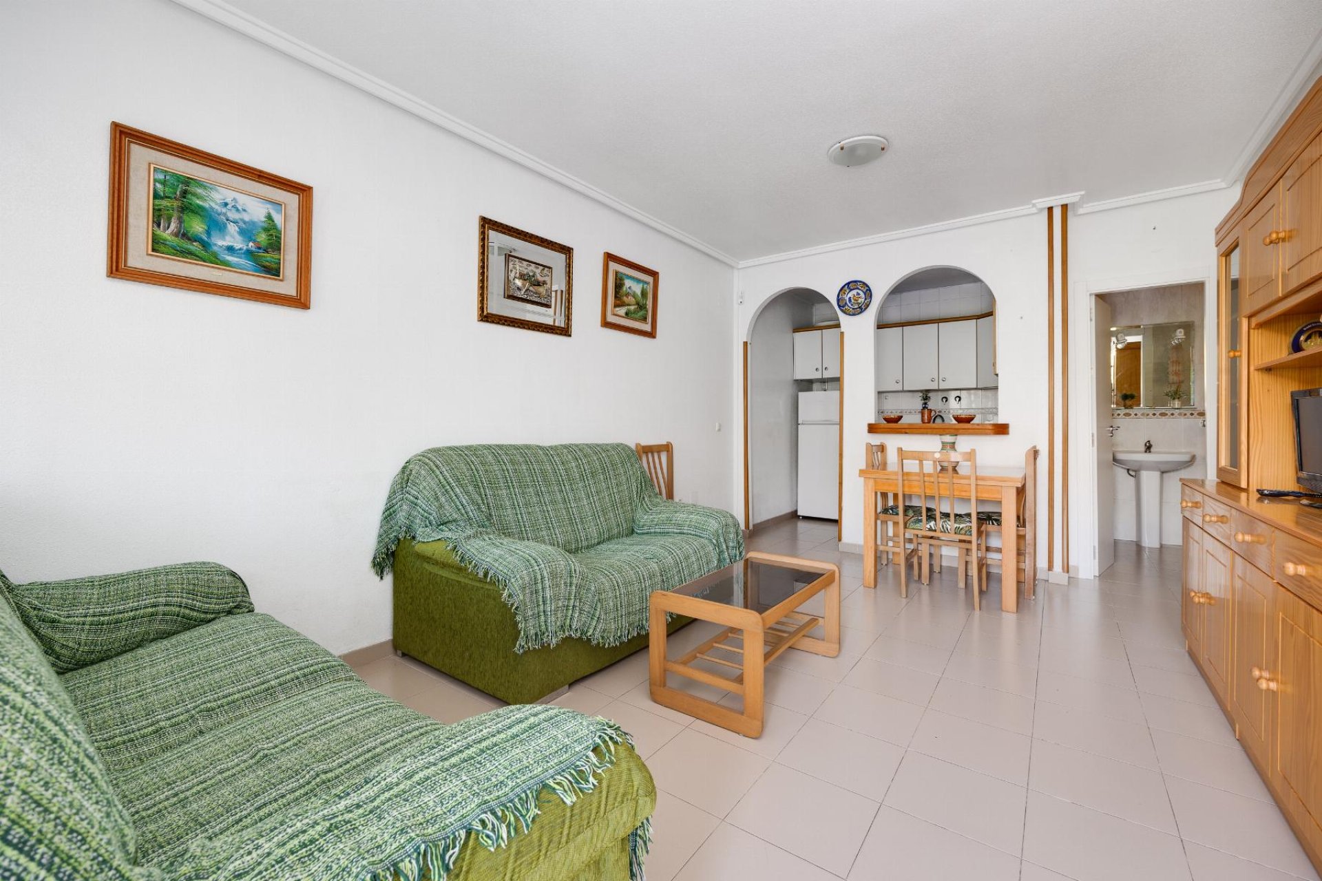 Reventa - Bungalow -
Torrevieja - playa de los naufragos