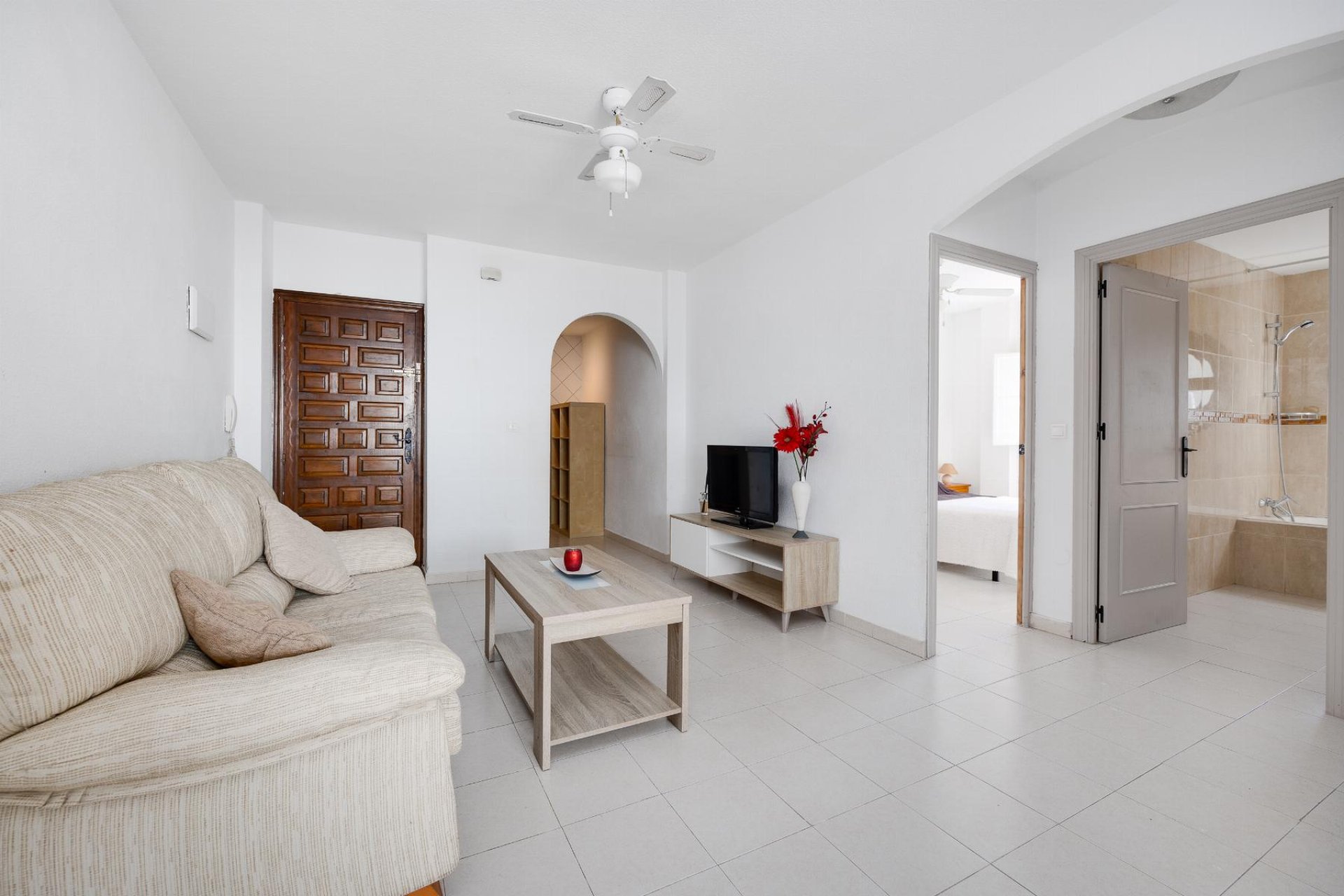 Reventa - Bungalow -
Torrevieja - playa de los naufragos