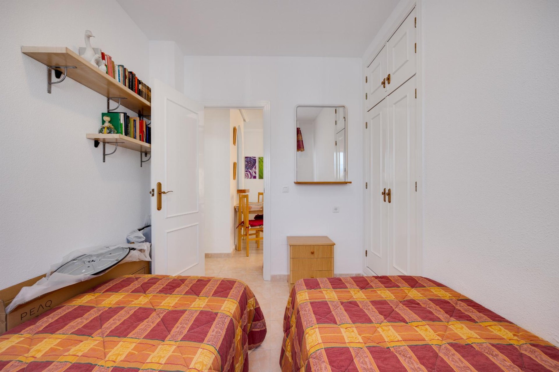 Reventa - Bungalow -
Torrevieja - playa de los naufragos