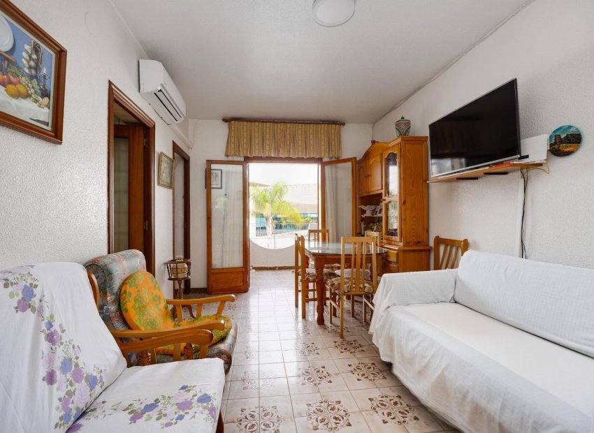 Reventa - Bungalow -
Torrevieja - Playa del Acequión