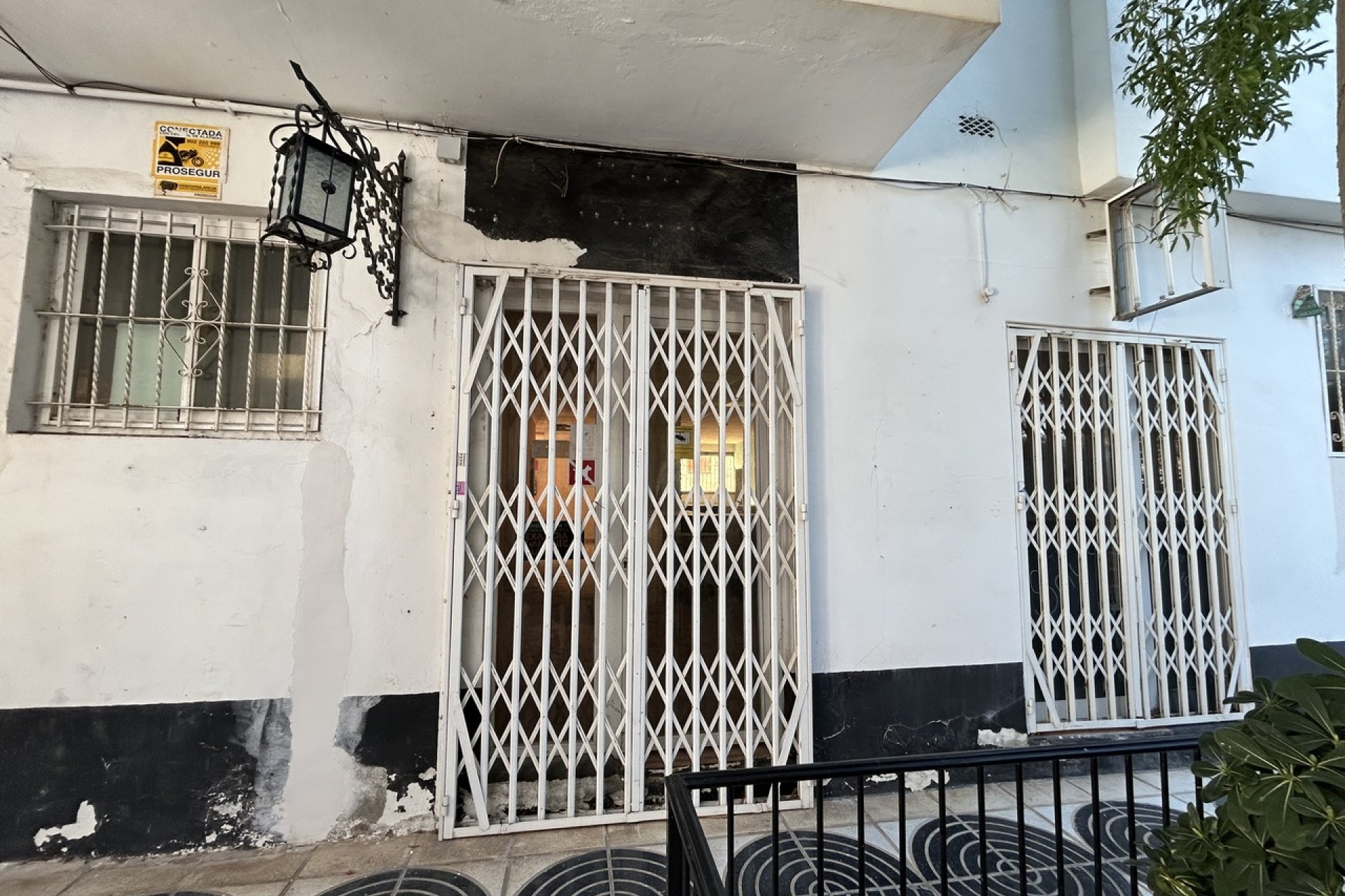 Reventa - Comercial -
Villamartín - Villamartin