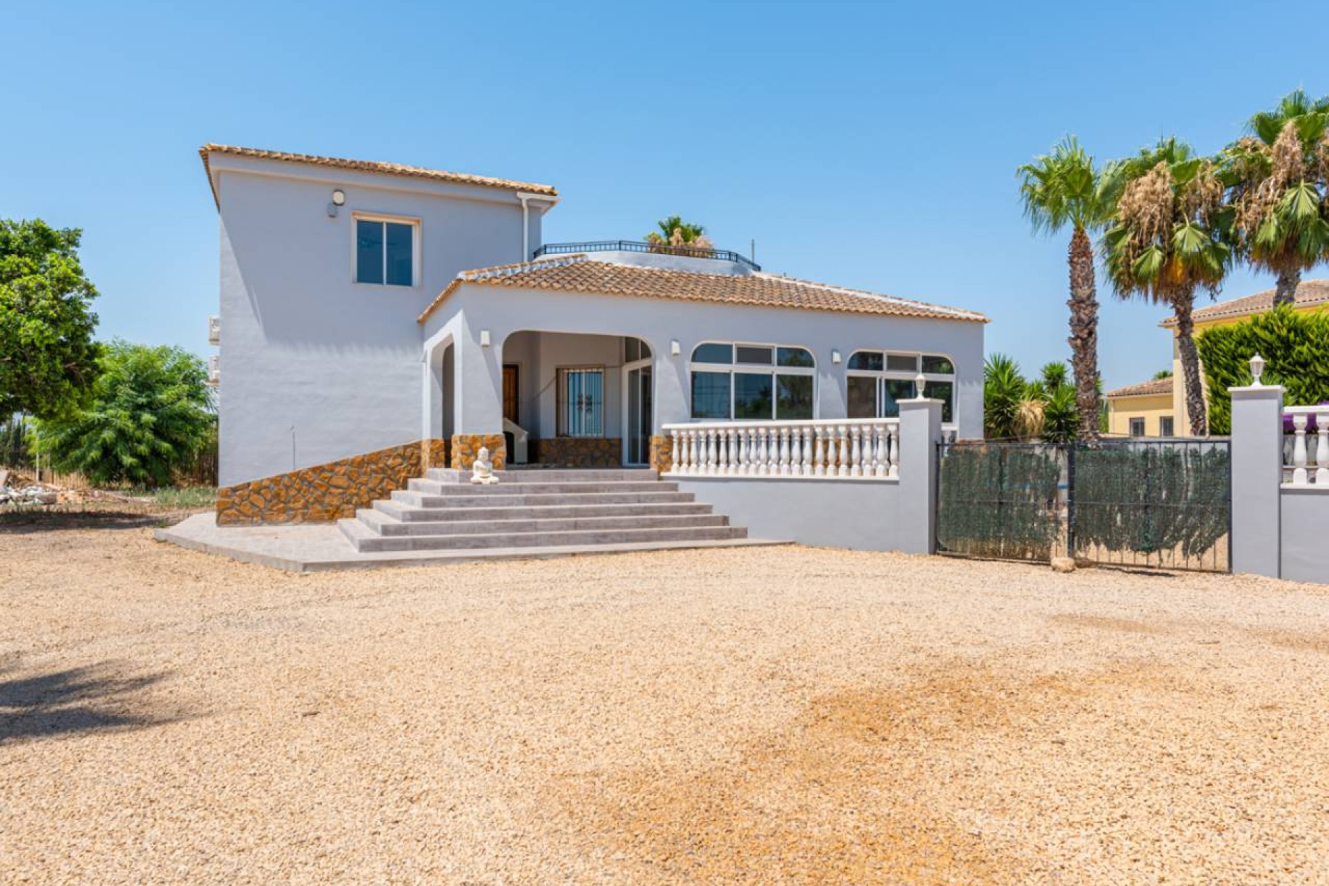 Reventa - Finca -
Catral