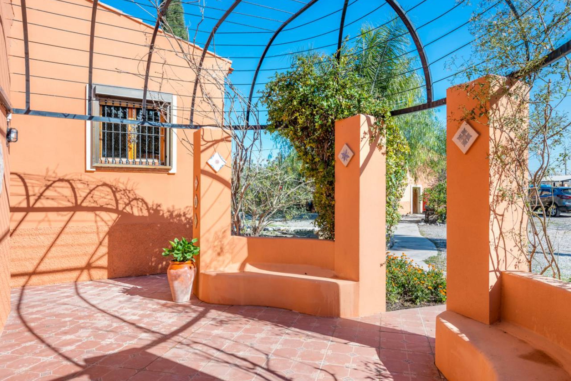 Reventa - Finca -
Catral