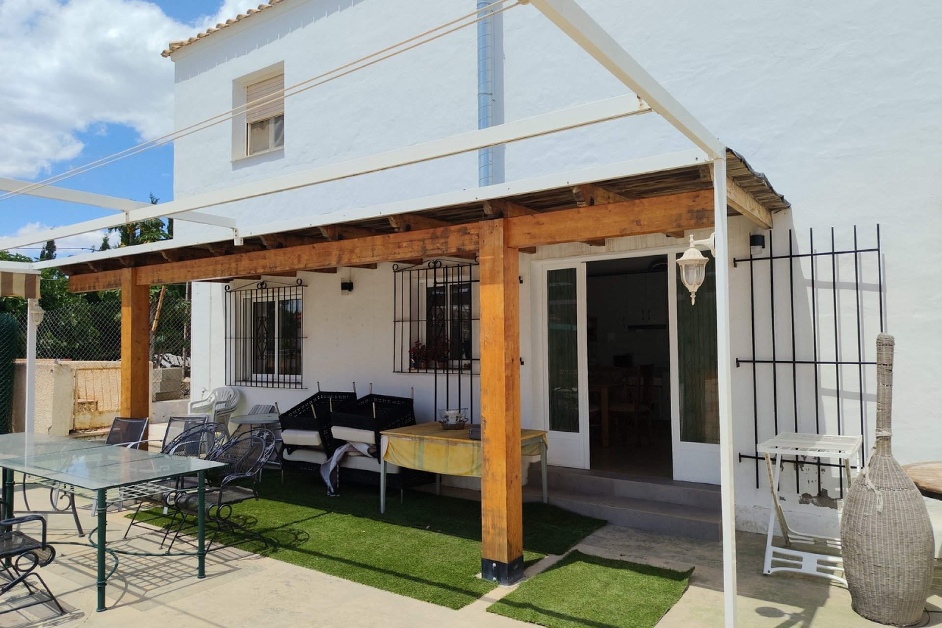 Reventa - Finca -
Los Montesinos