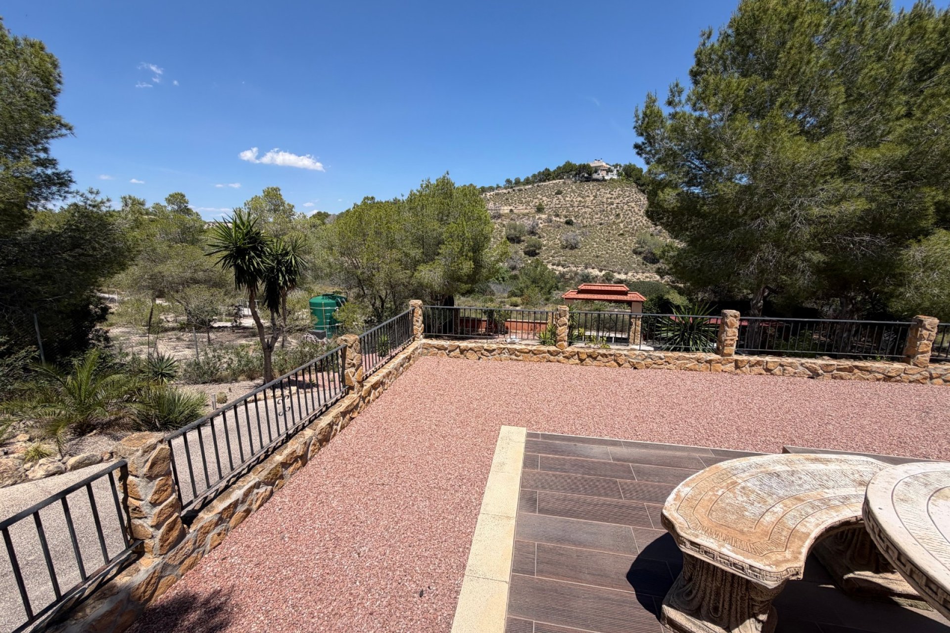 Reventa - Finca -
Orihuela - Torremendo