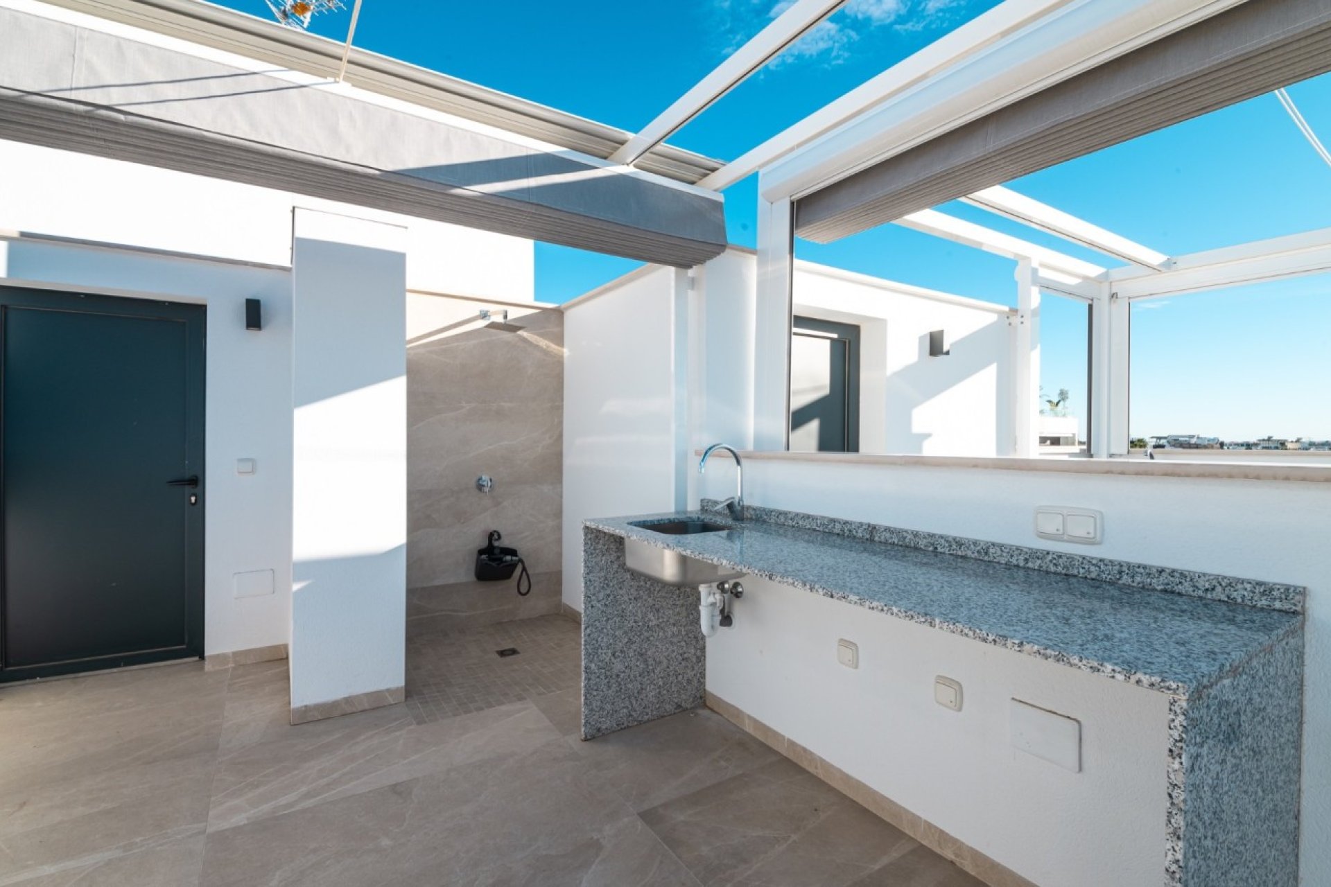 Reventa - Piso - Ultima planta -
Benijofar