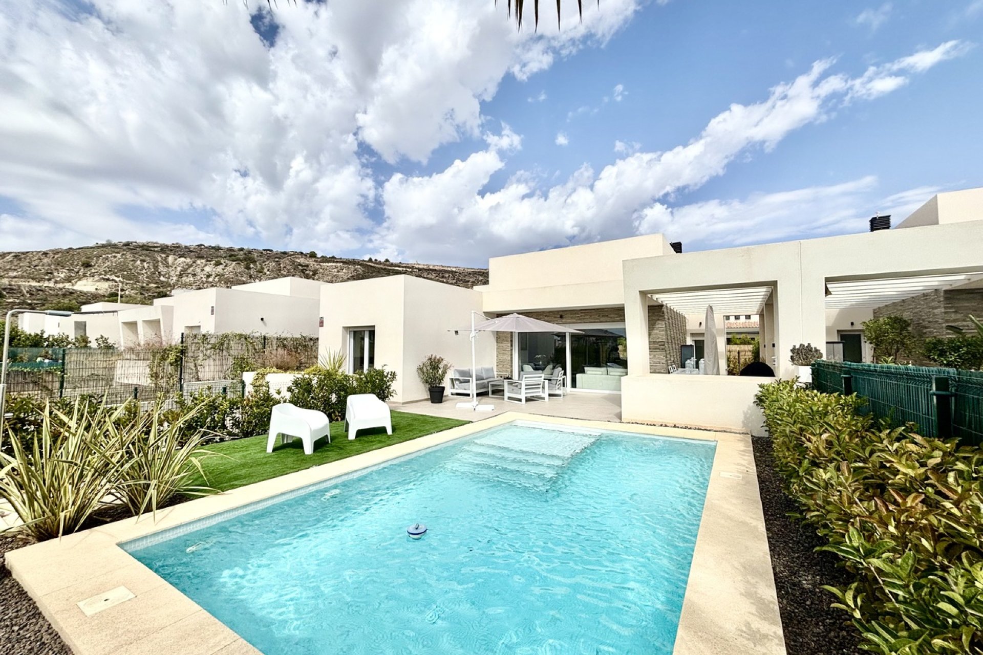 Reventa - Villa -
Algorfa - La Finca Golf