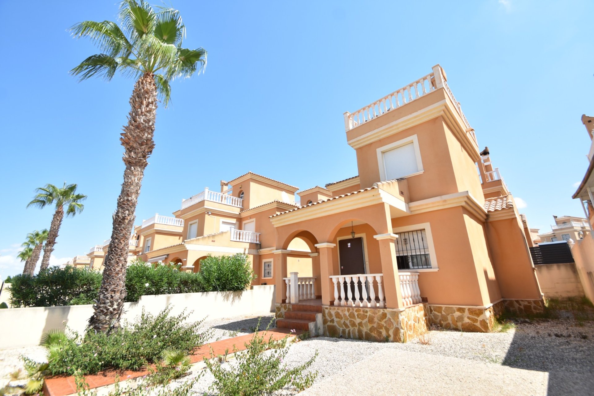 Reventa - Villa -
Algorfa - Lo Crispin