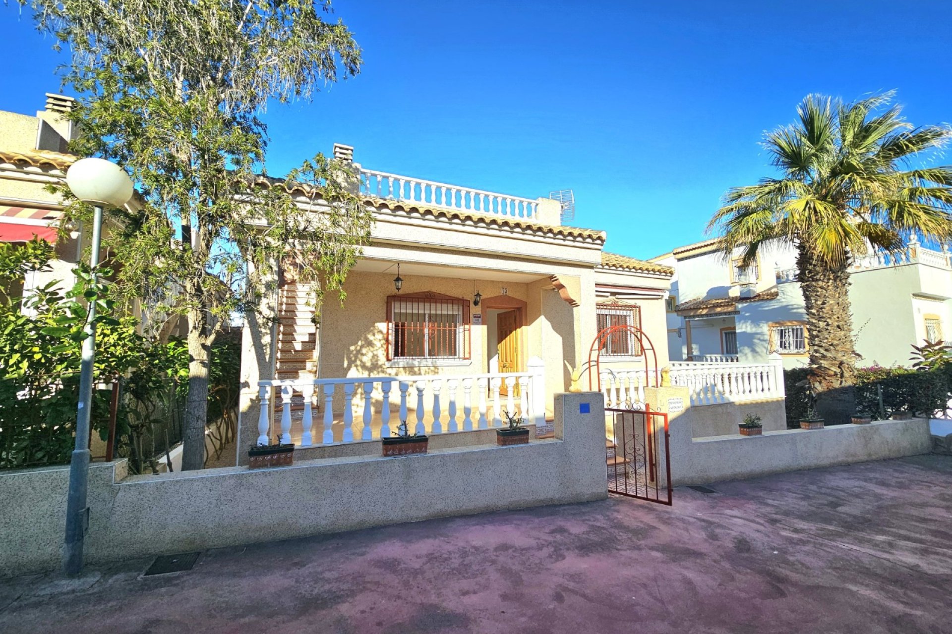 Reventa - Villa -
Algorfa - Montemar