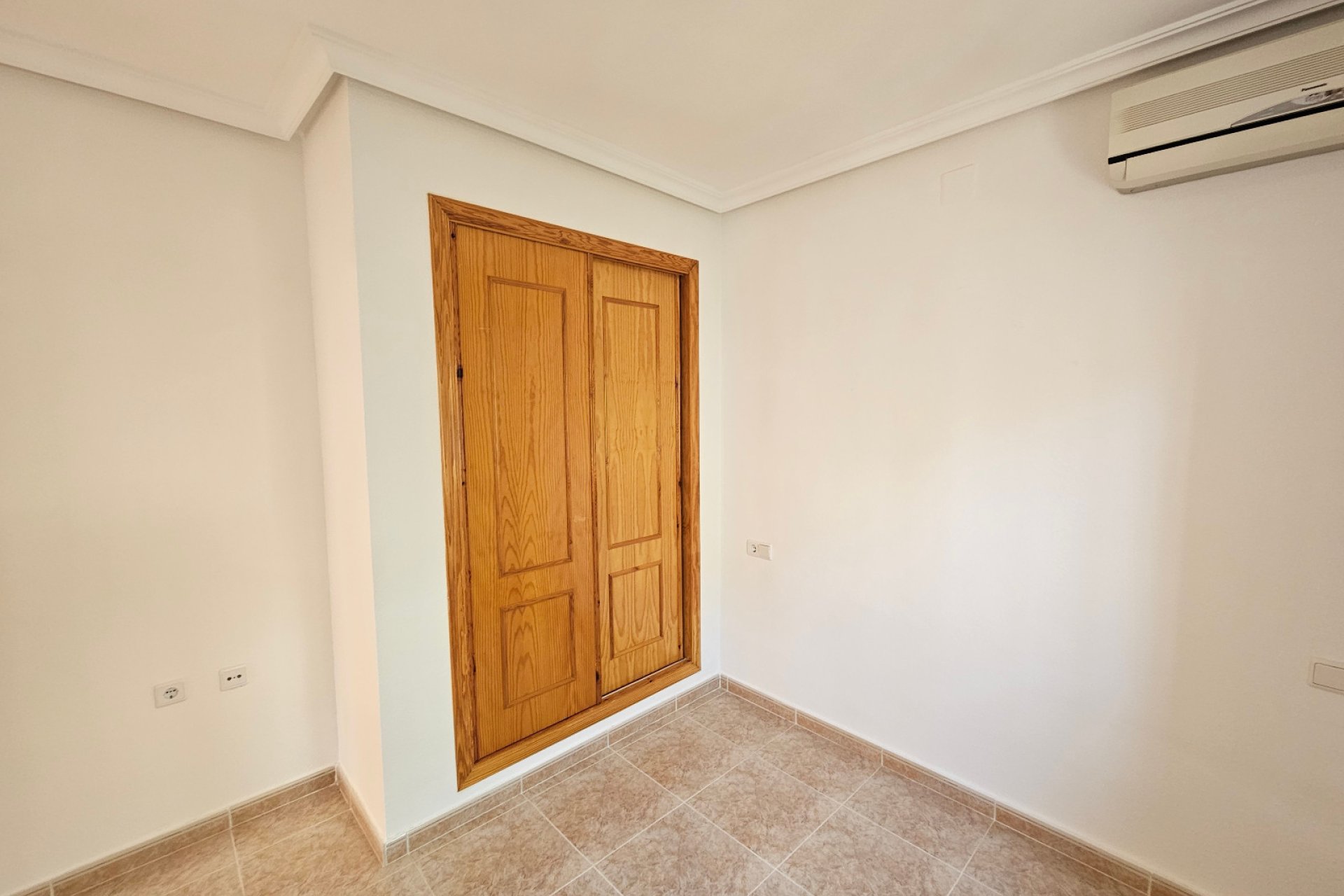 Reventa - Villa -
Algorfa - Montemar