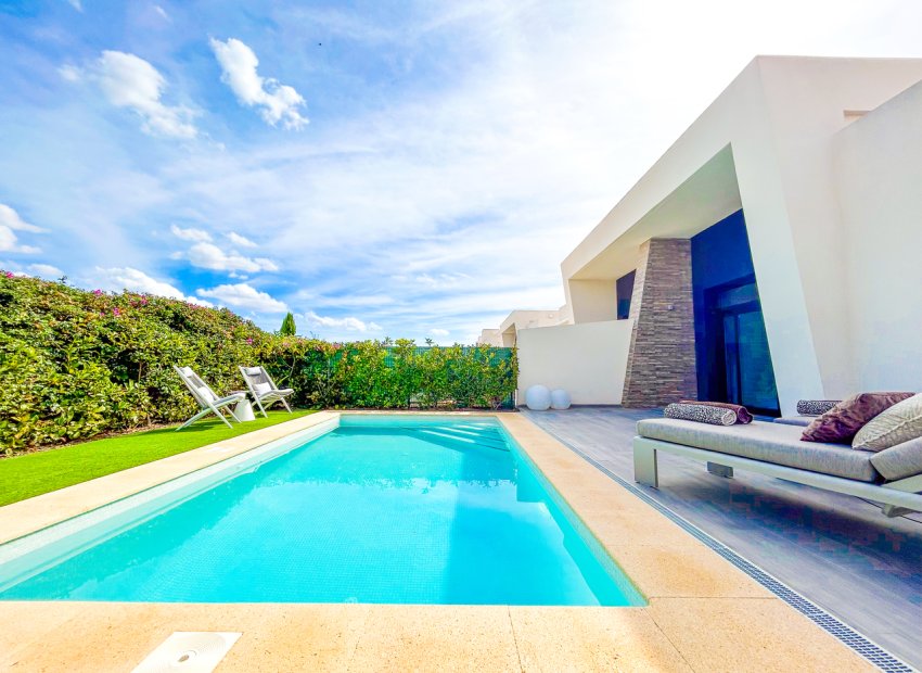 Reventa - Villa -
Algorfa