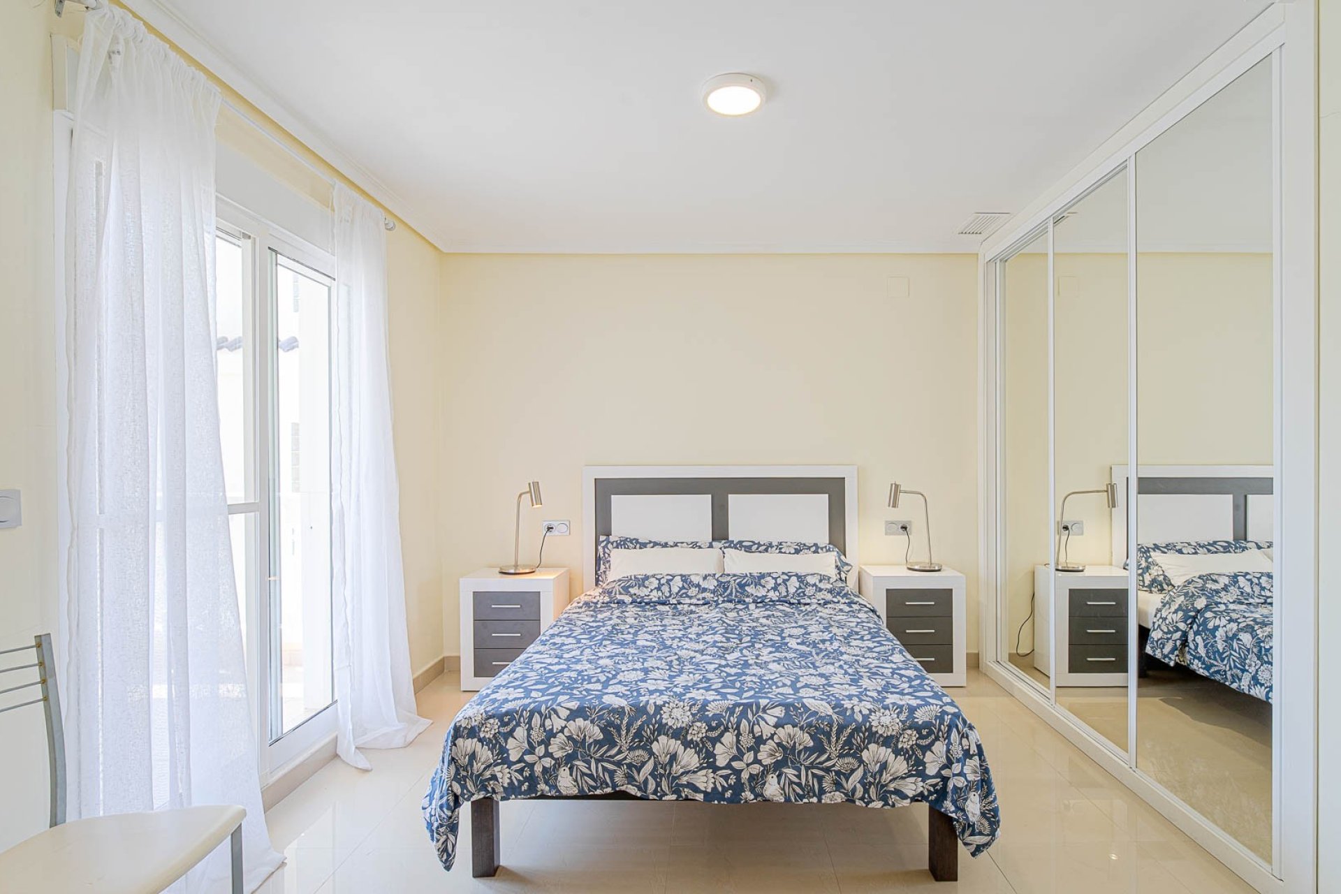 Reventa - Villa -
Alicante - El Campello