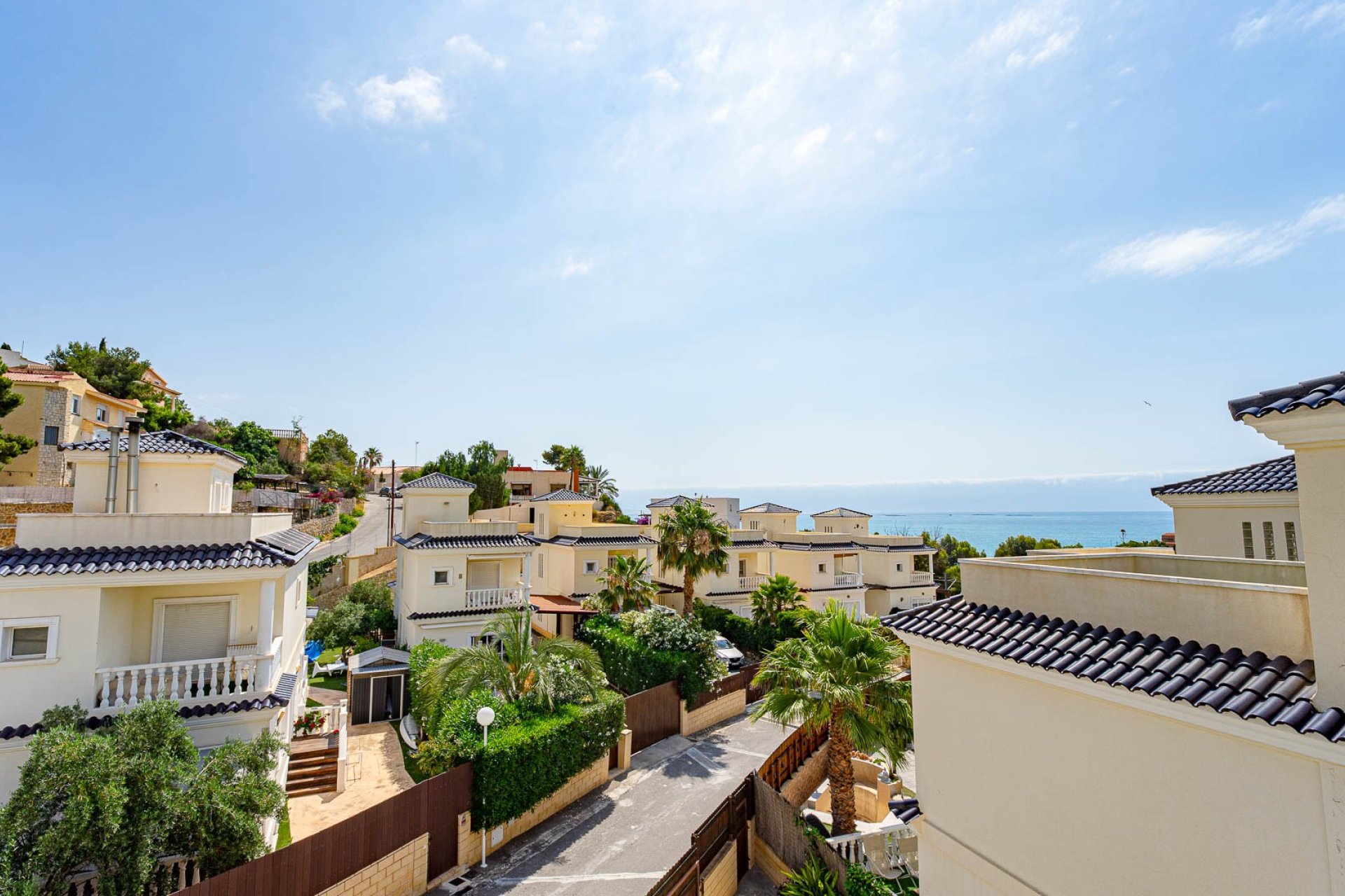 Reventa - Villa -
Alicante - El Campello