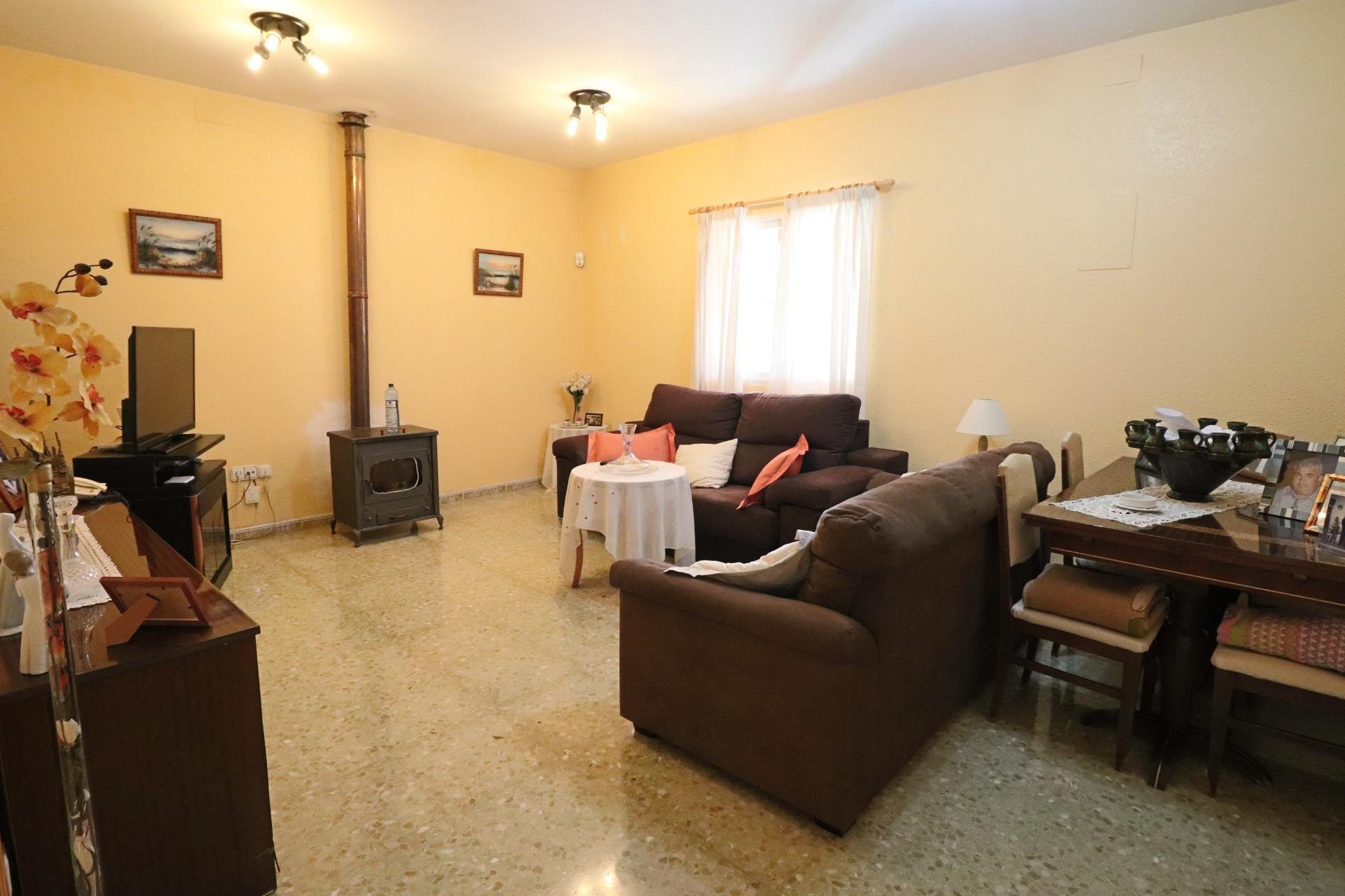 Reventa - Villa -
Benidorm - Juzgados