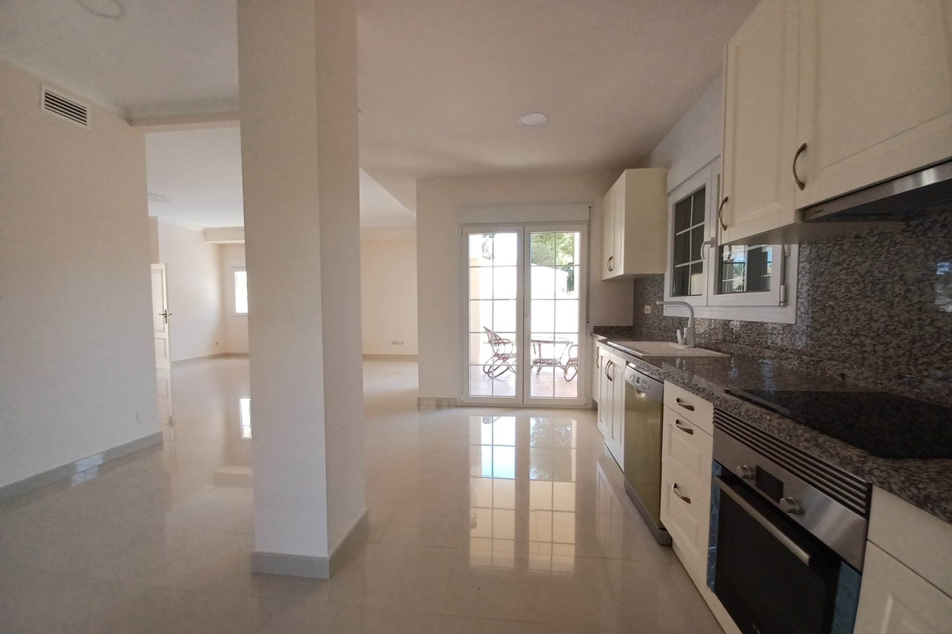 Reventa - Villa -
Cabo Roig