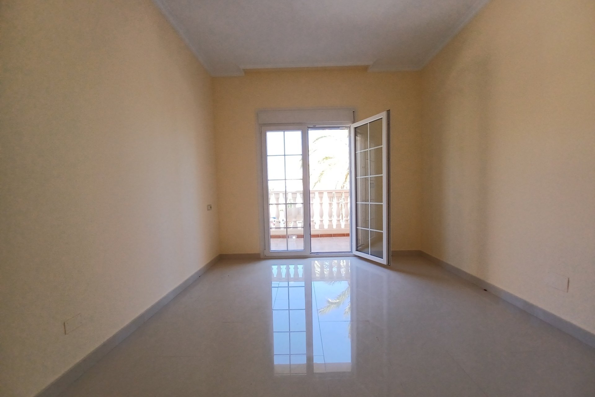 Reventa - Villa -
Cabo Roig