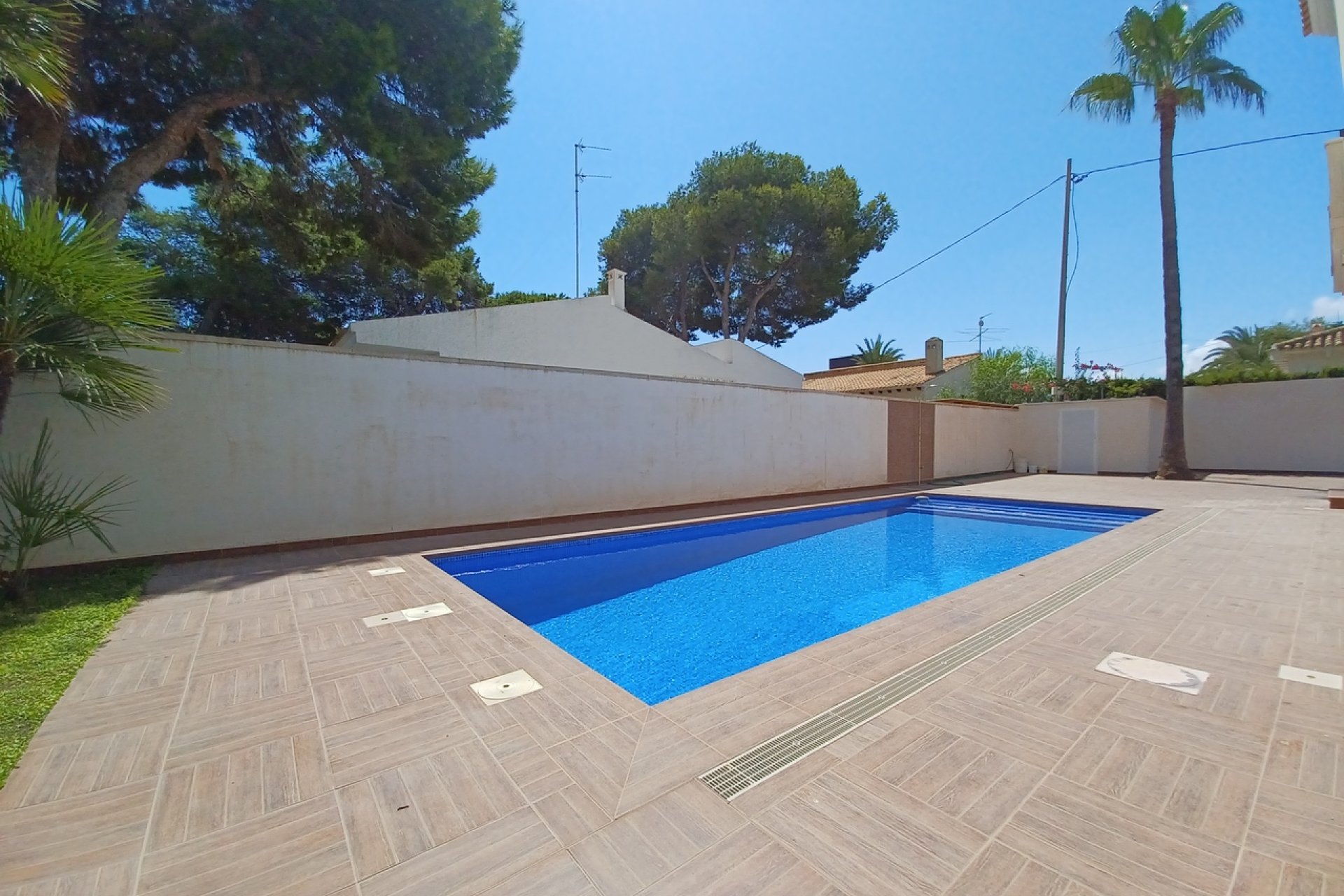 Reventa - Villa -
Cabo Roig