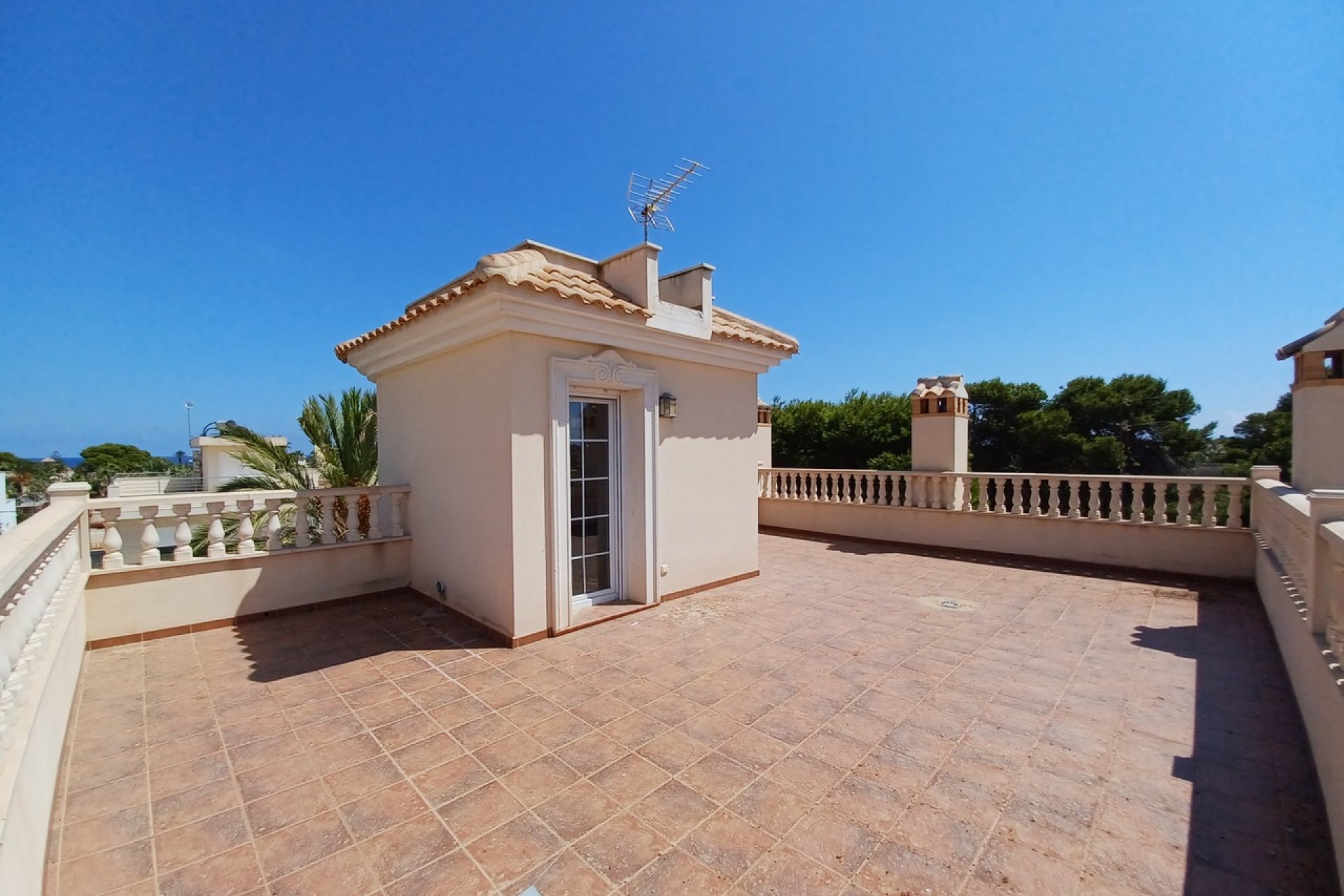 Reventa - Villa -
Cabo Roig