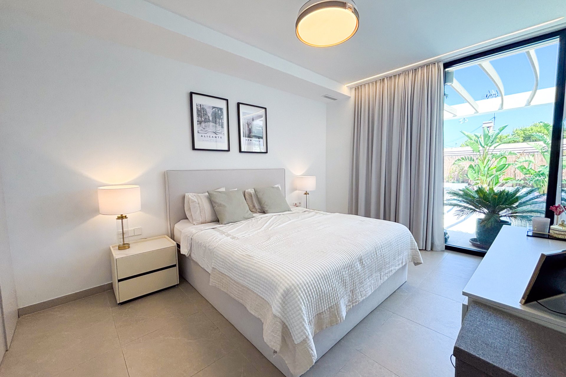 Reventa - Villa -
Cabo Roig