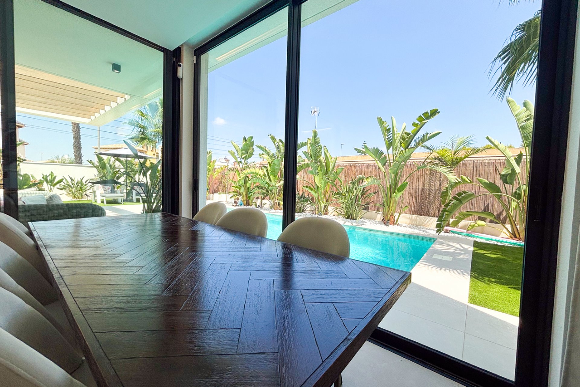 Reventa - Villa -
Cabo Roig