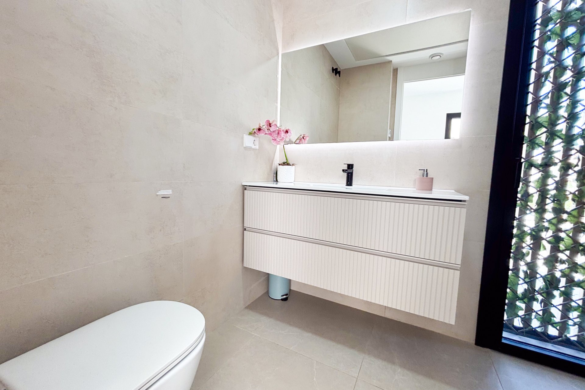 Reventa - Villa -
Cabo Roig