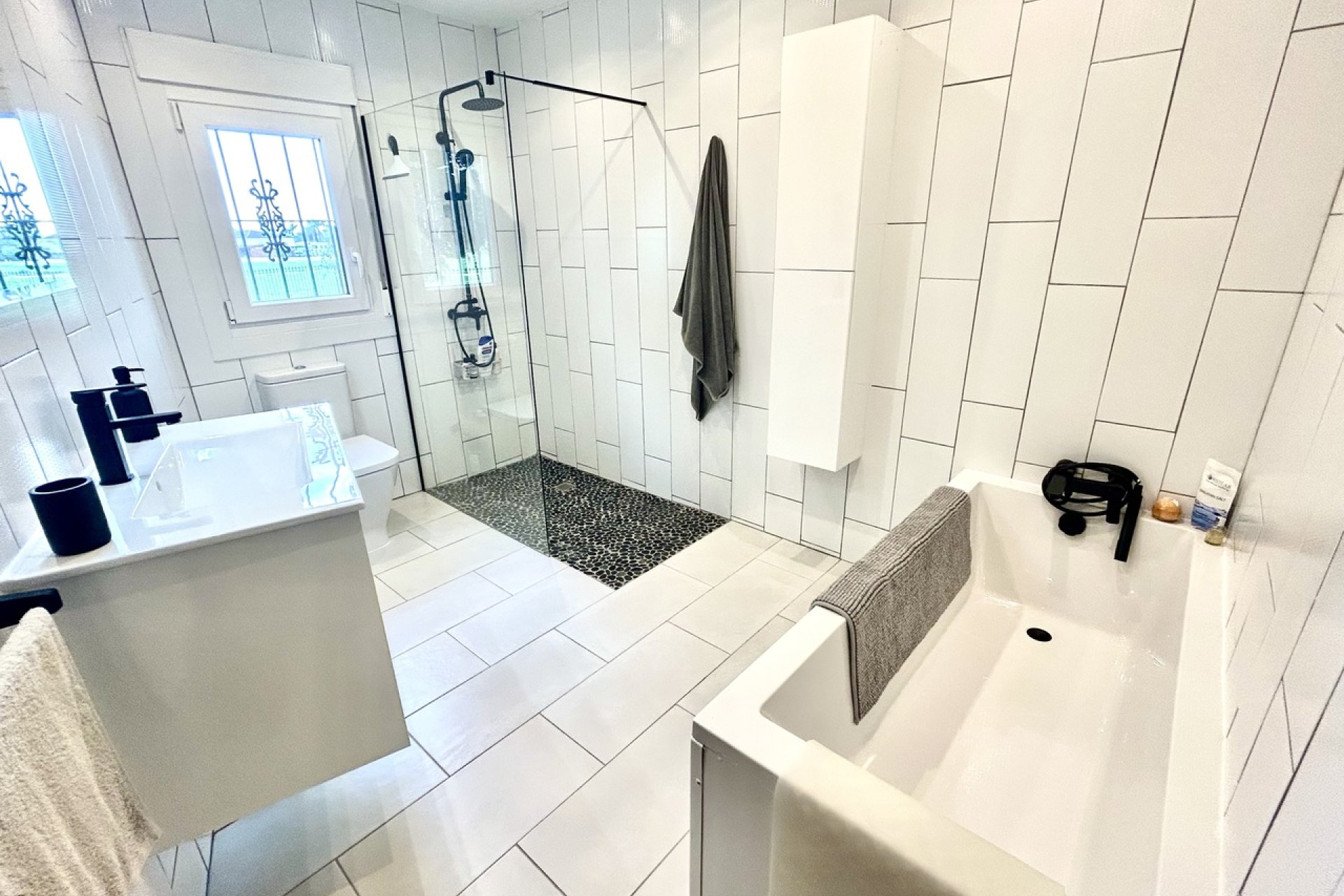 Reventa - Villa -
Catral