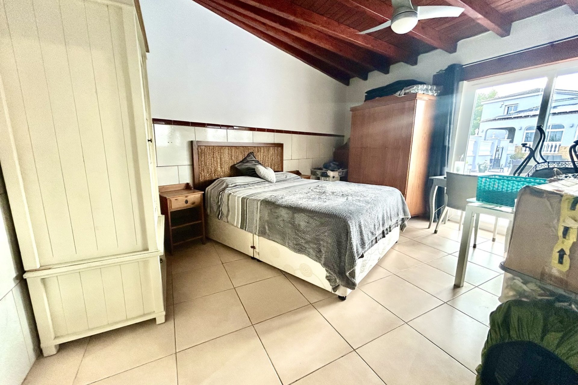 Reventa - Villa -
Catral
