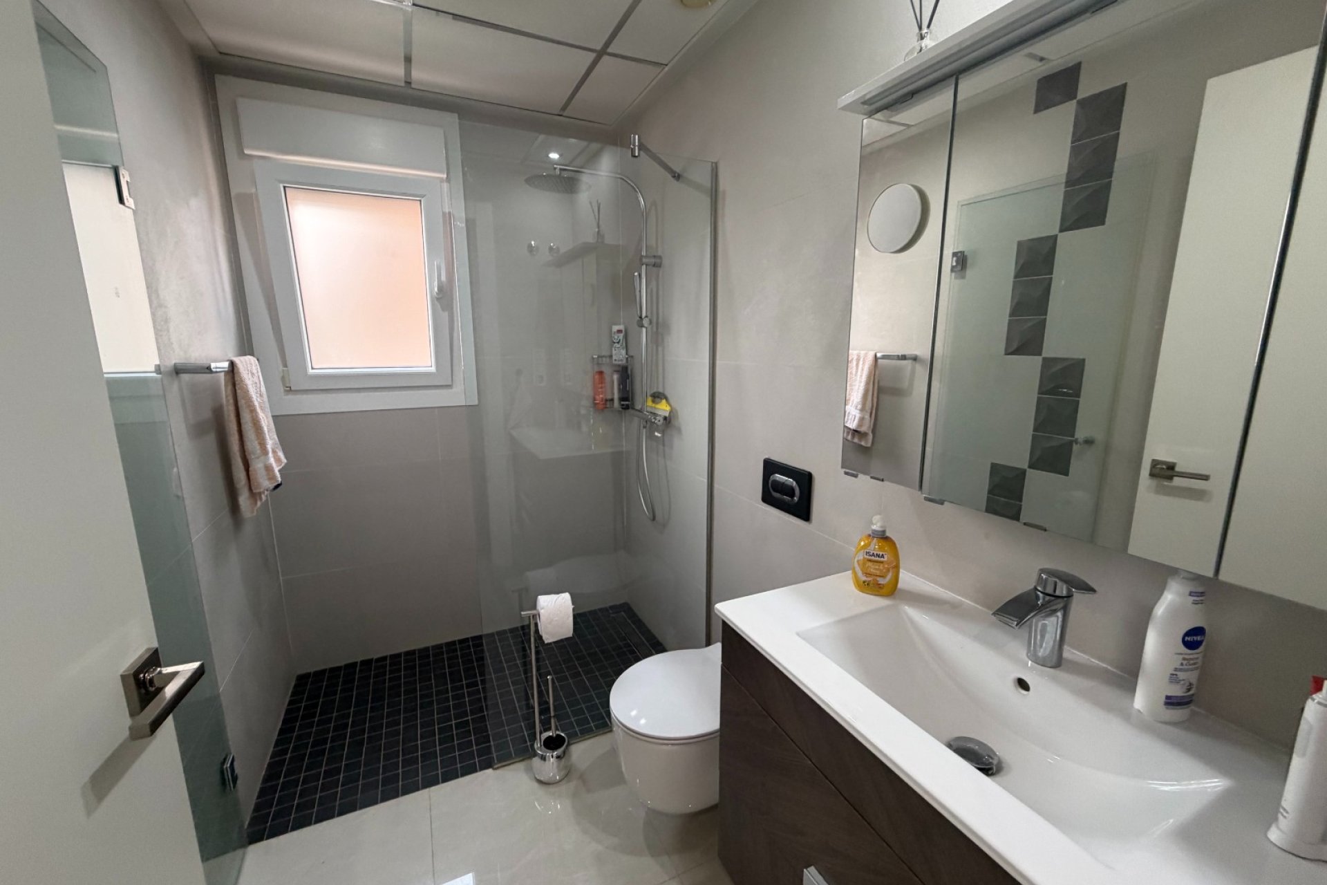 Reventa - Villa -
Ciudad Quesada - Ciudad Quesada - Doña Pepa