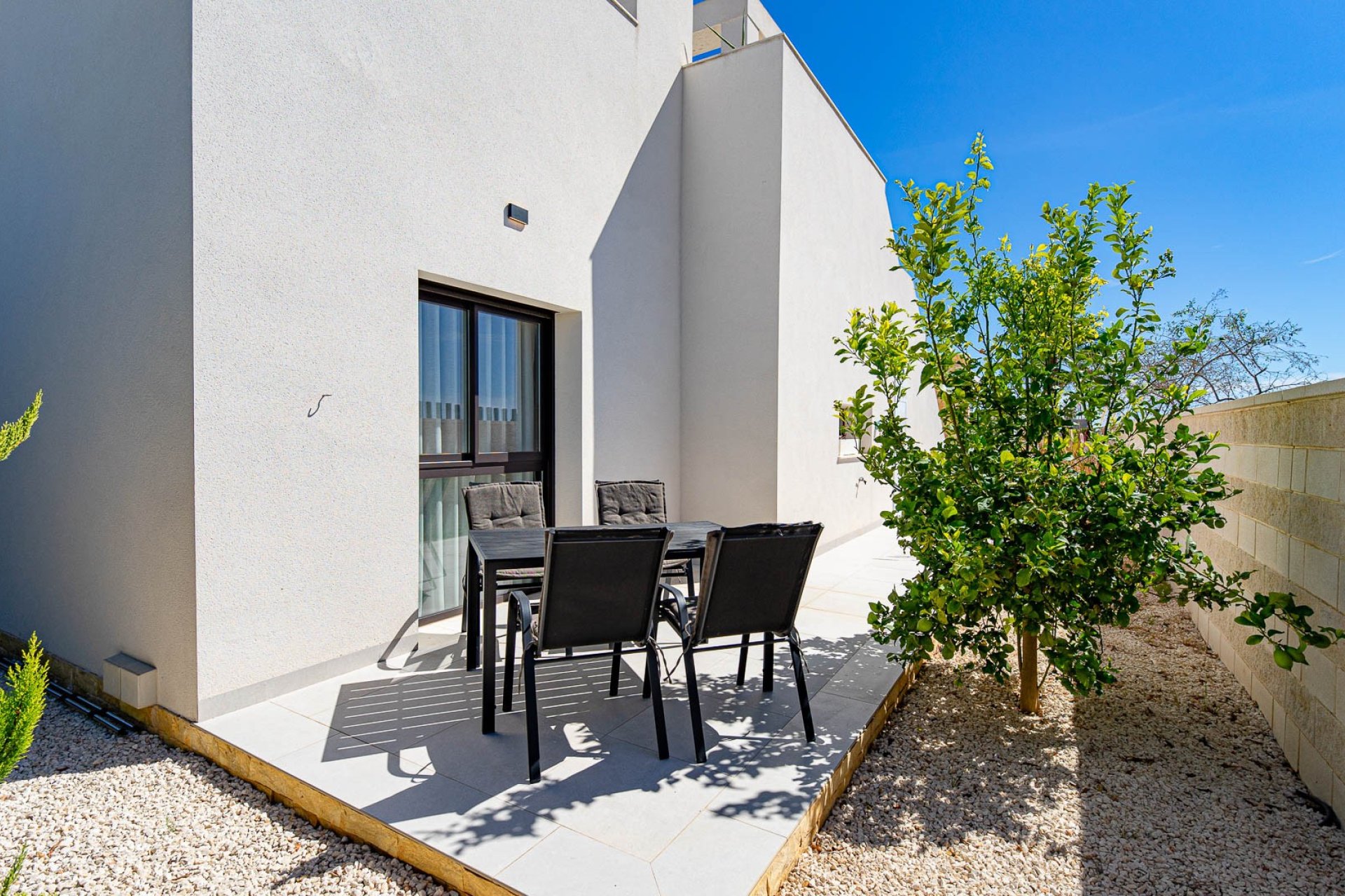 Reventa - Villa -
Ciudad Quesada - Doña Pepa