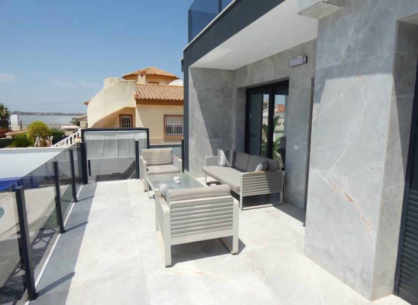 Reventa - Villa -
Ciudad Quesada