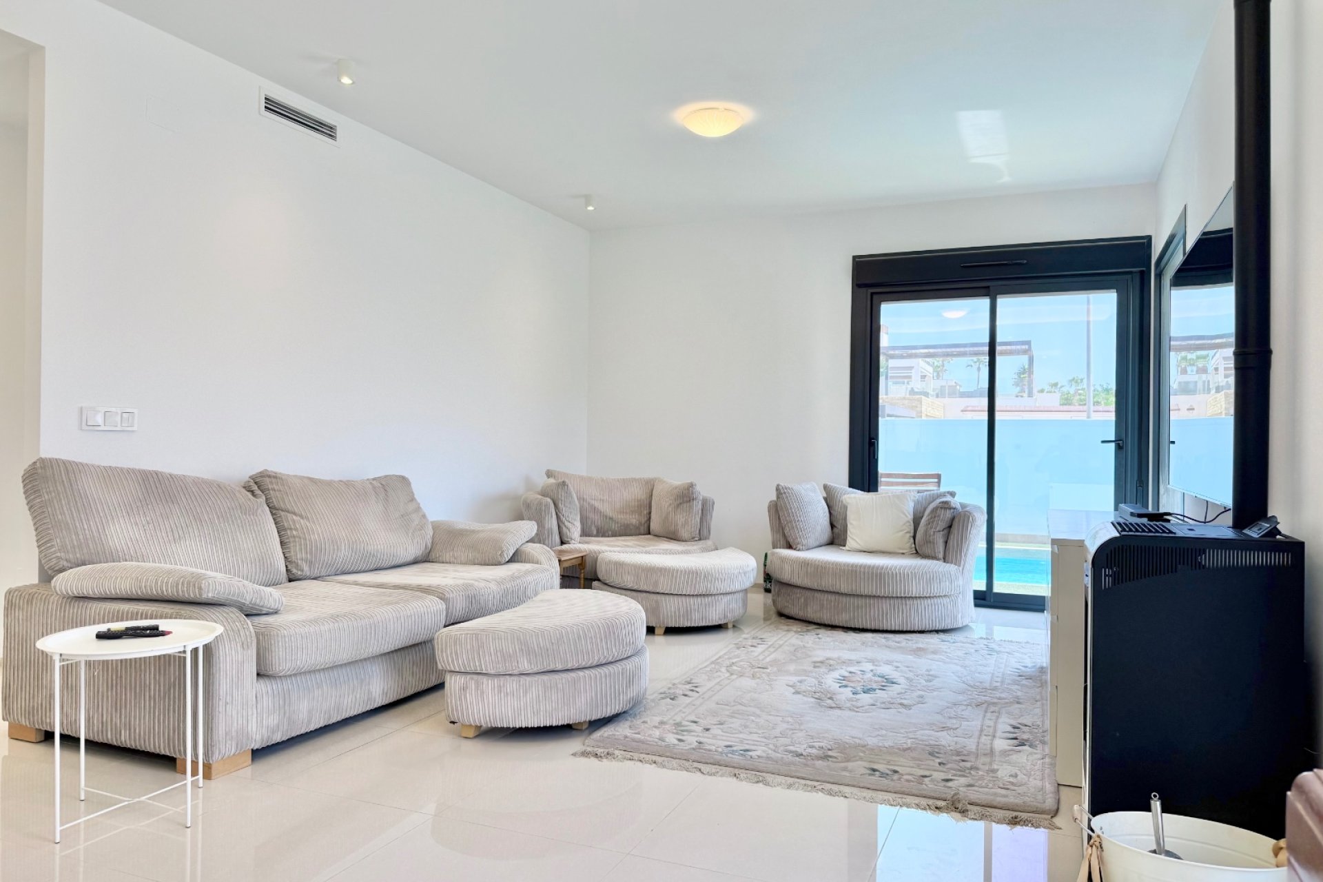 Reventa - Villa -
Ciudad Quesada
