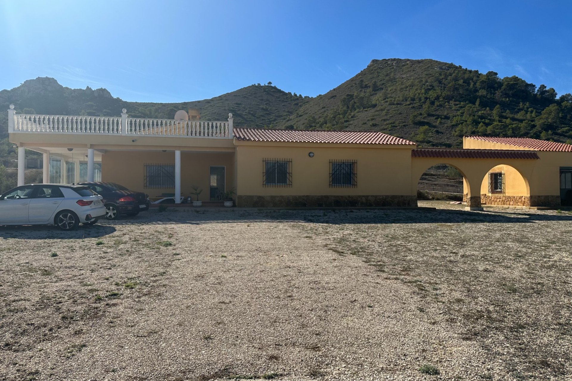 Reventa - Villa -
Hondón de los Fráiles