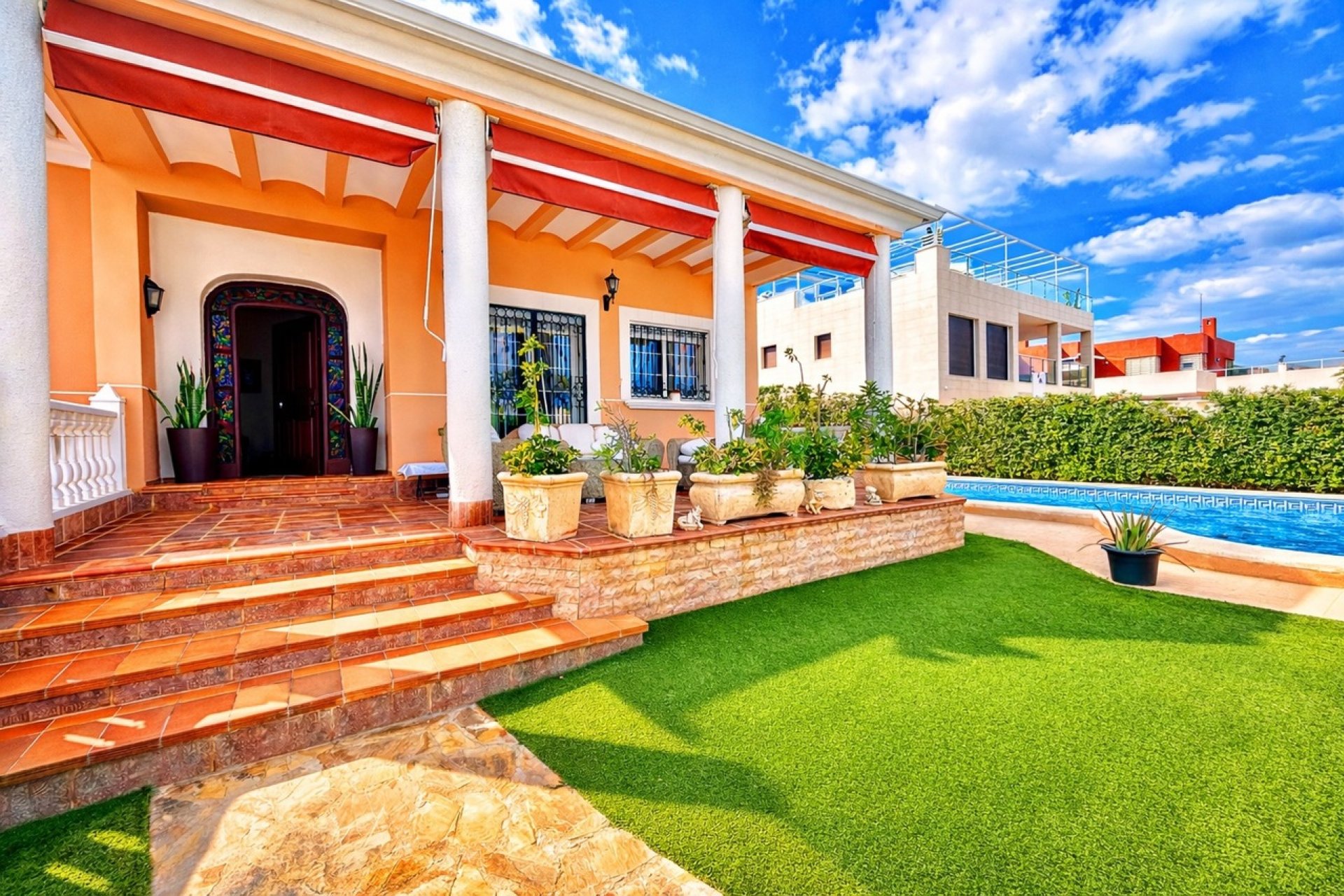 Reventa - Villa -
La Mata