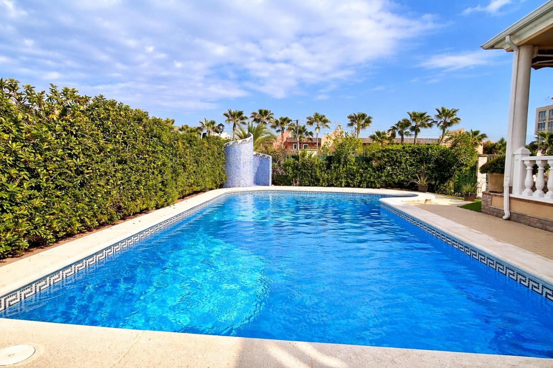 Reventa - Villa -
La Mata