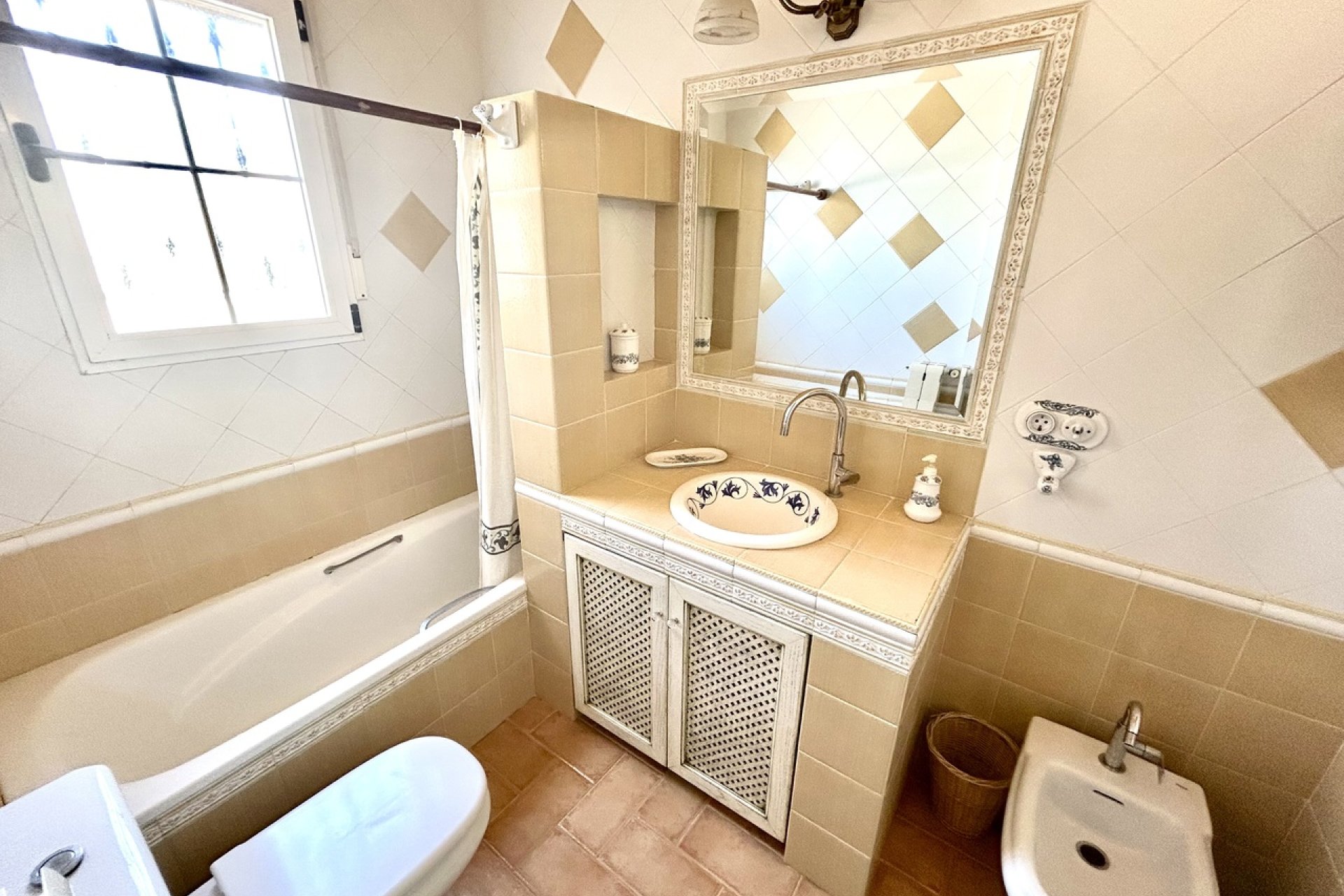 Reventa - Villa -
La Mata