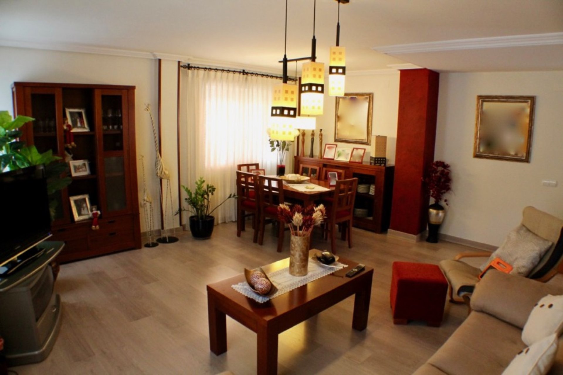 Reventa - Villa -
La Nucía - Urbanisations