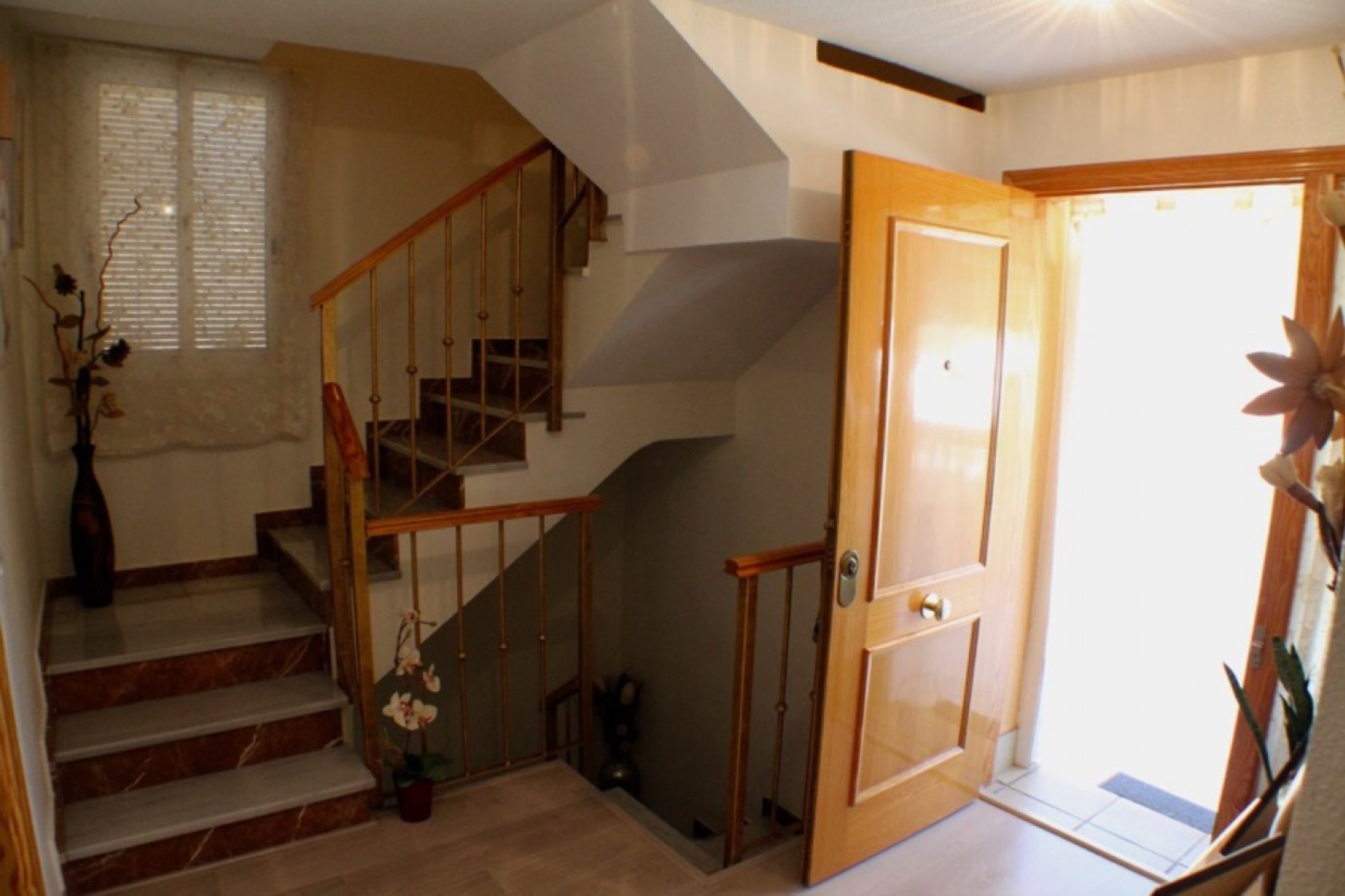 Reventa - Villa -
La Nucía - Urbanisations
