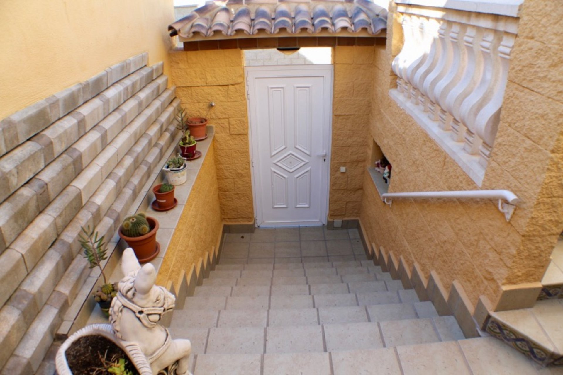 Reventa - Villa -
La Nucía - Urbanisations
