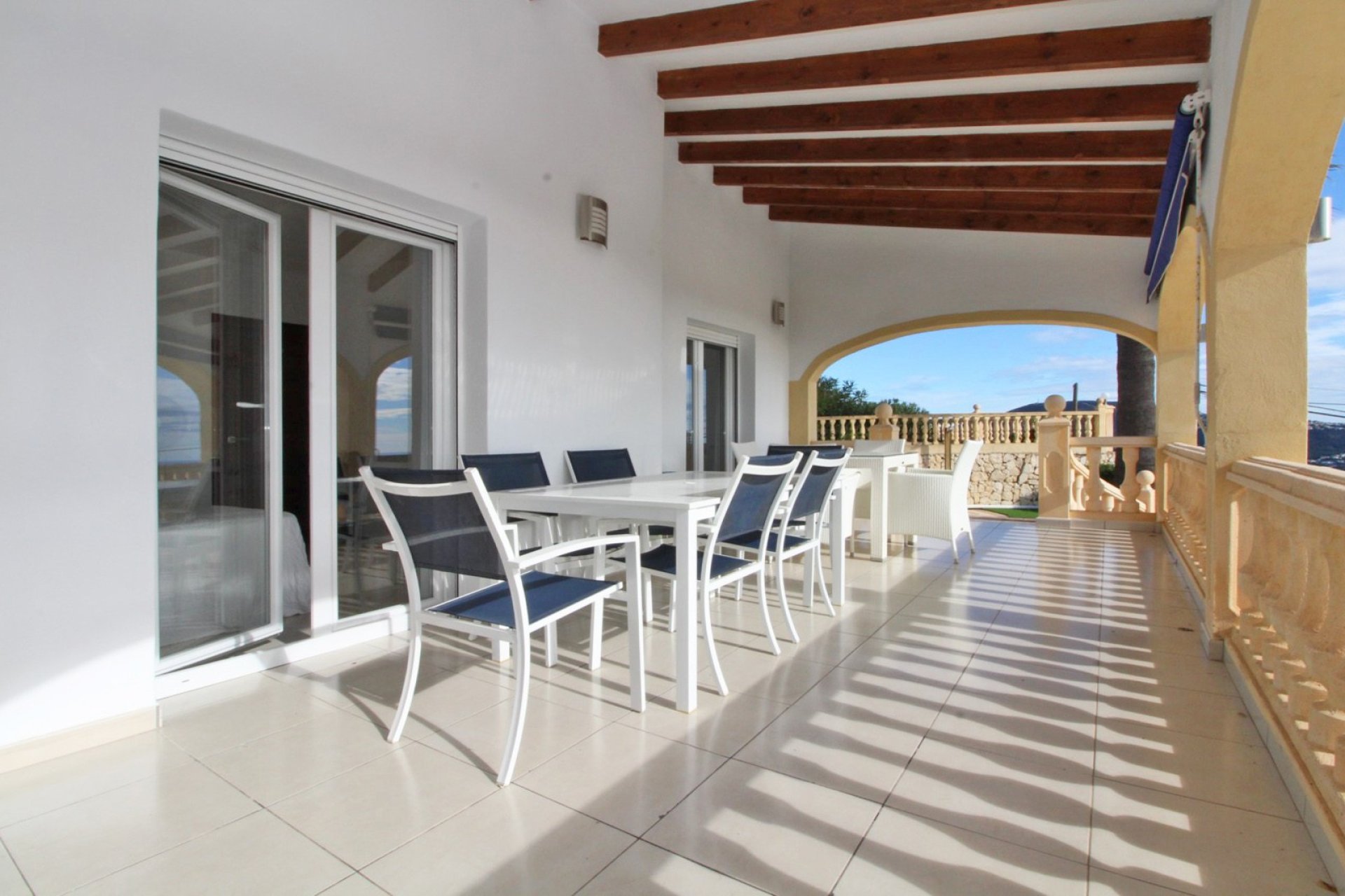 Reventa - Villa -
Moraira - Benimeit