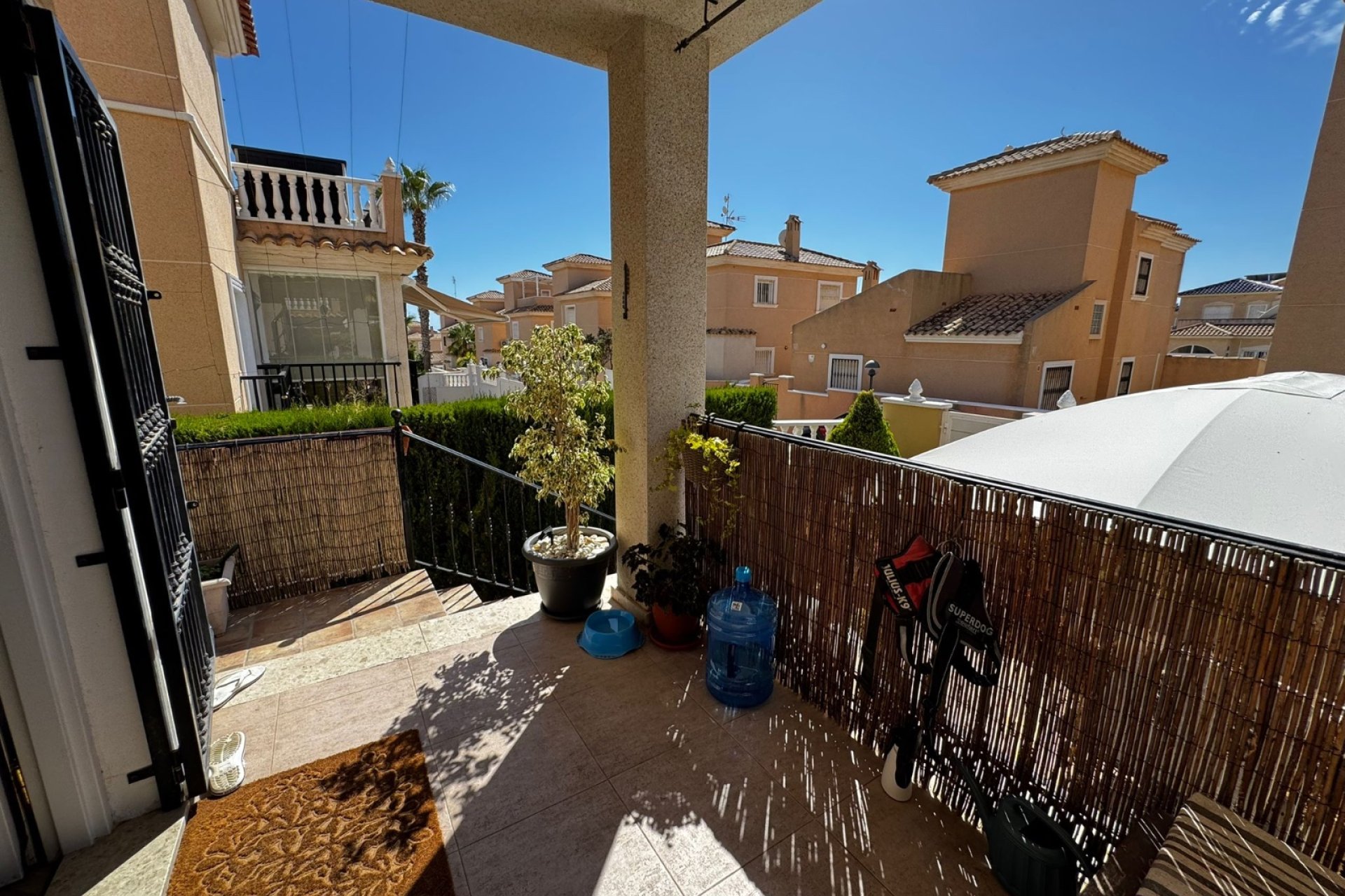 Reventa - Villa -
Orihuela Costa - Los Altos