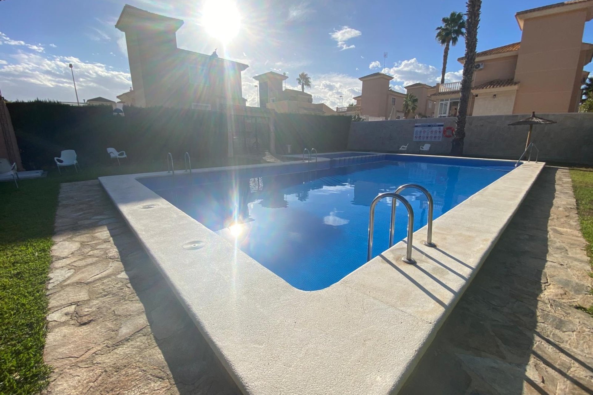 Reventa - Villa -
Orihuela Costa - Los Altos